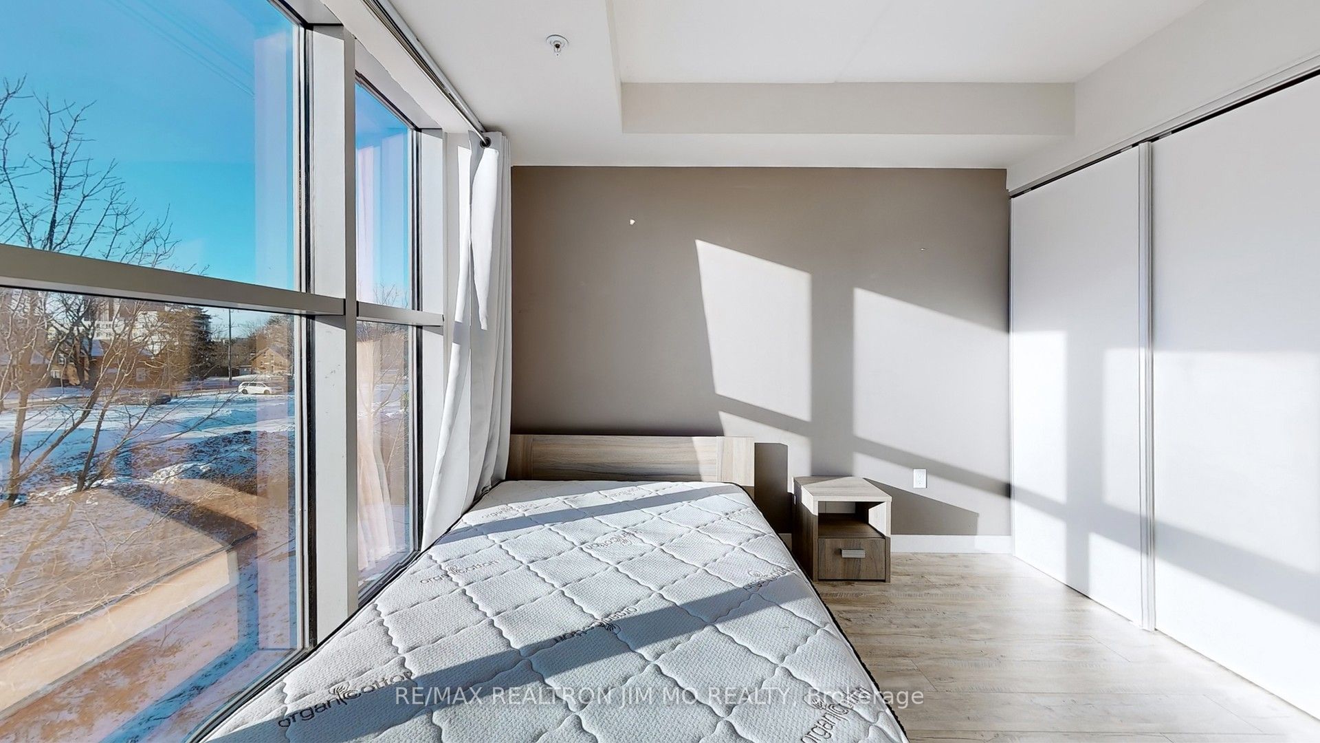 257 Hemlock St Property Photo 22