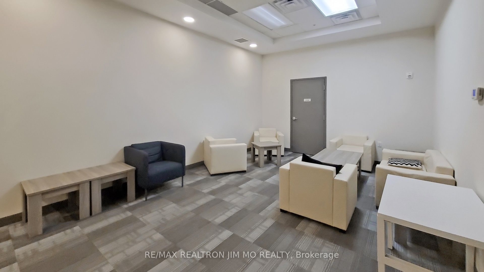 257 Hemlock St Property Photo 35