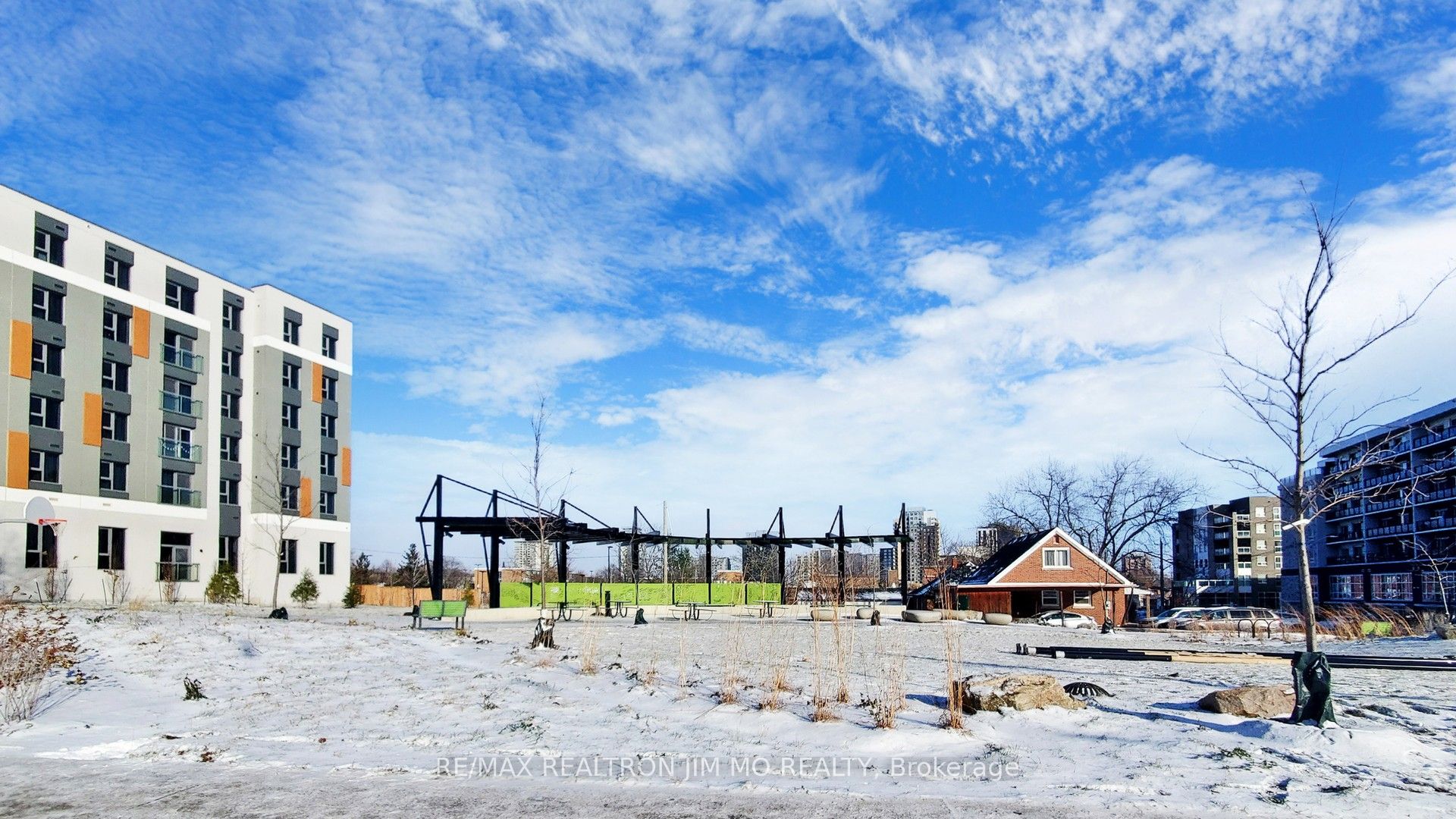 257 Hemlock St Property Photo 40