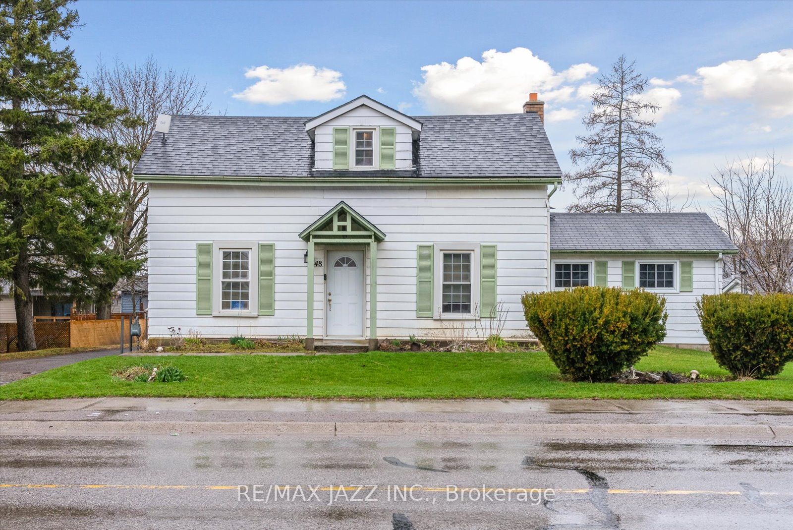 48 Campbellford Road Property Photo