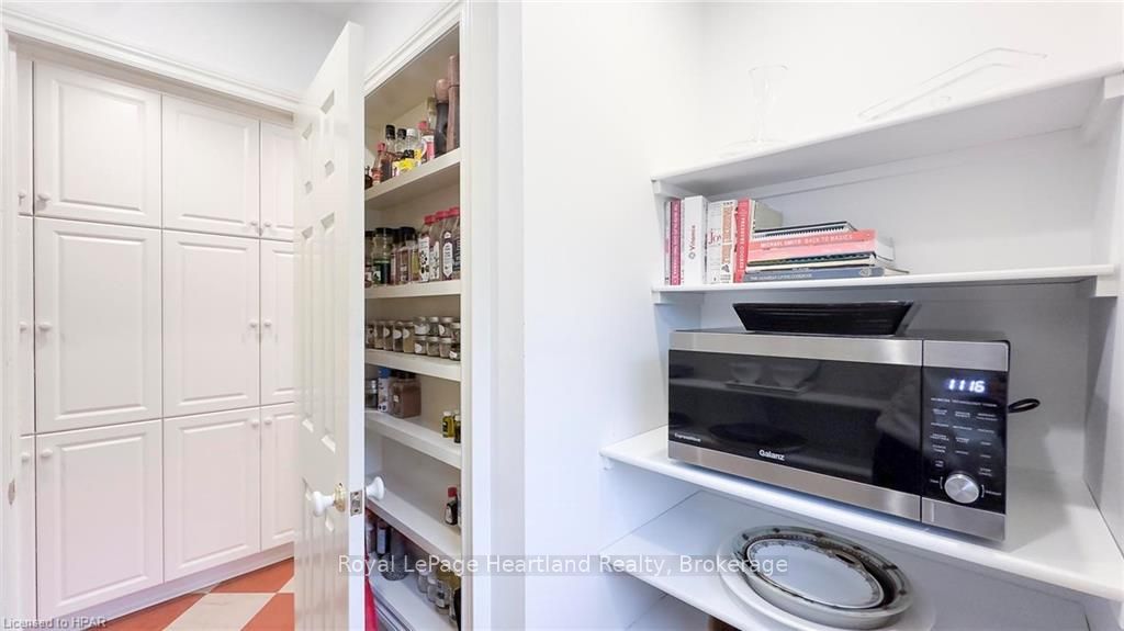 37001 Millar Street Property Photo 17