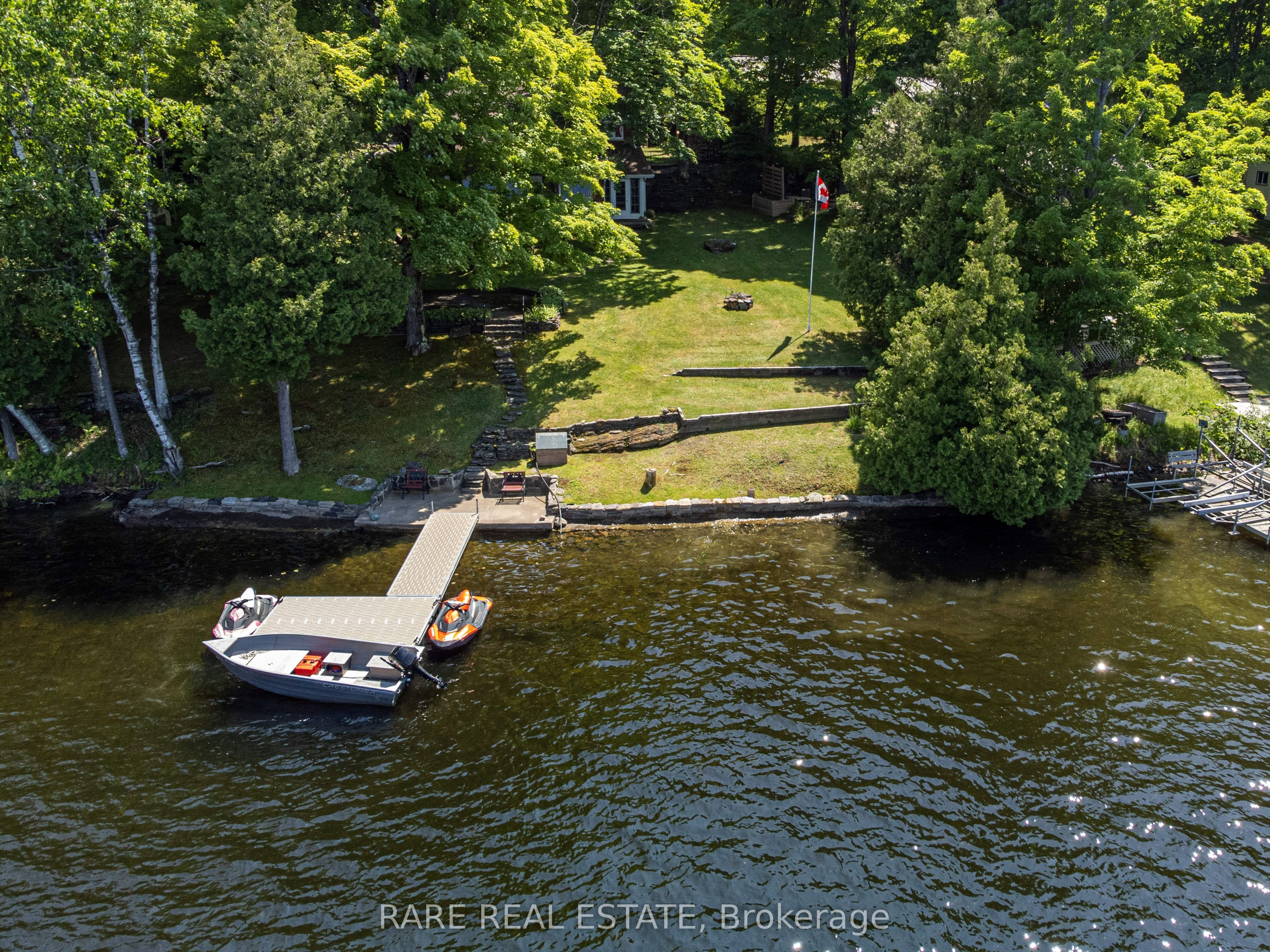 1047 Country Lane
