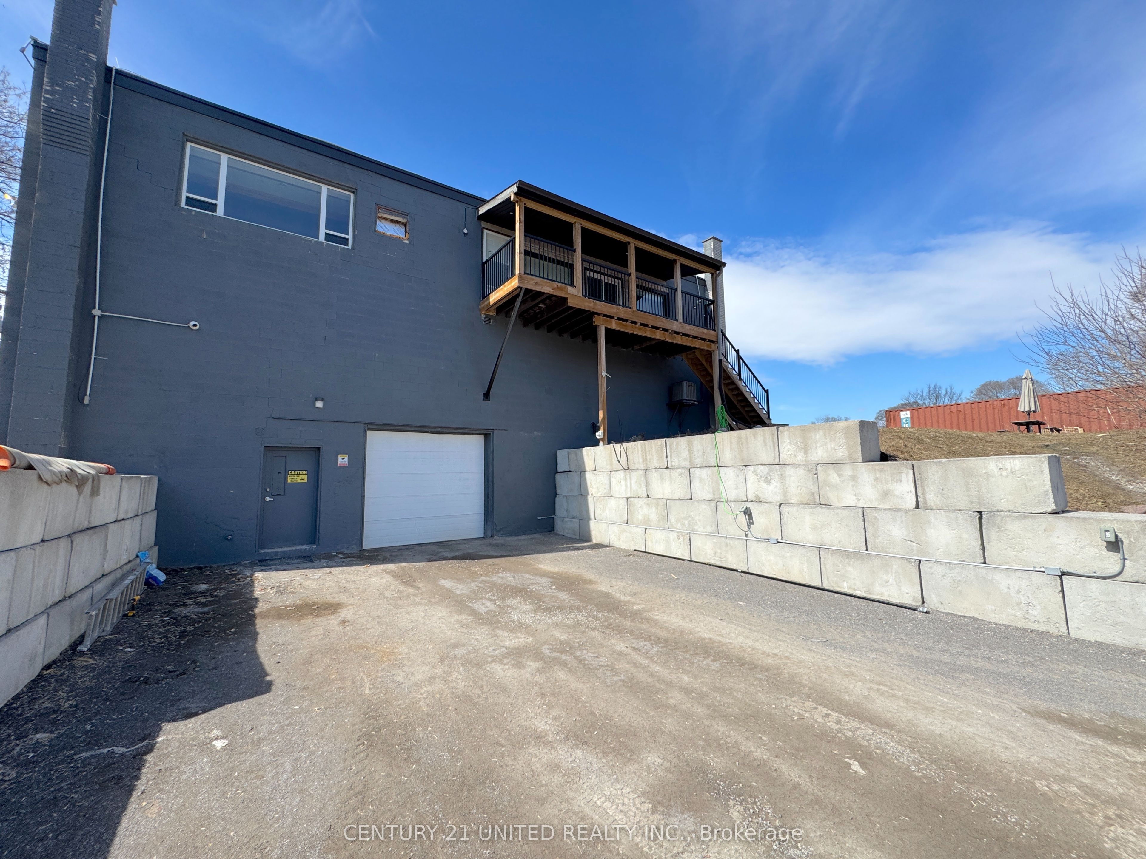 #lower Level - 2704 Lakefield Road Property Photo 1