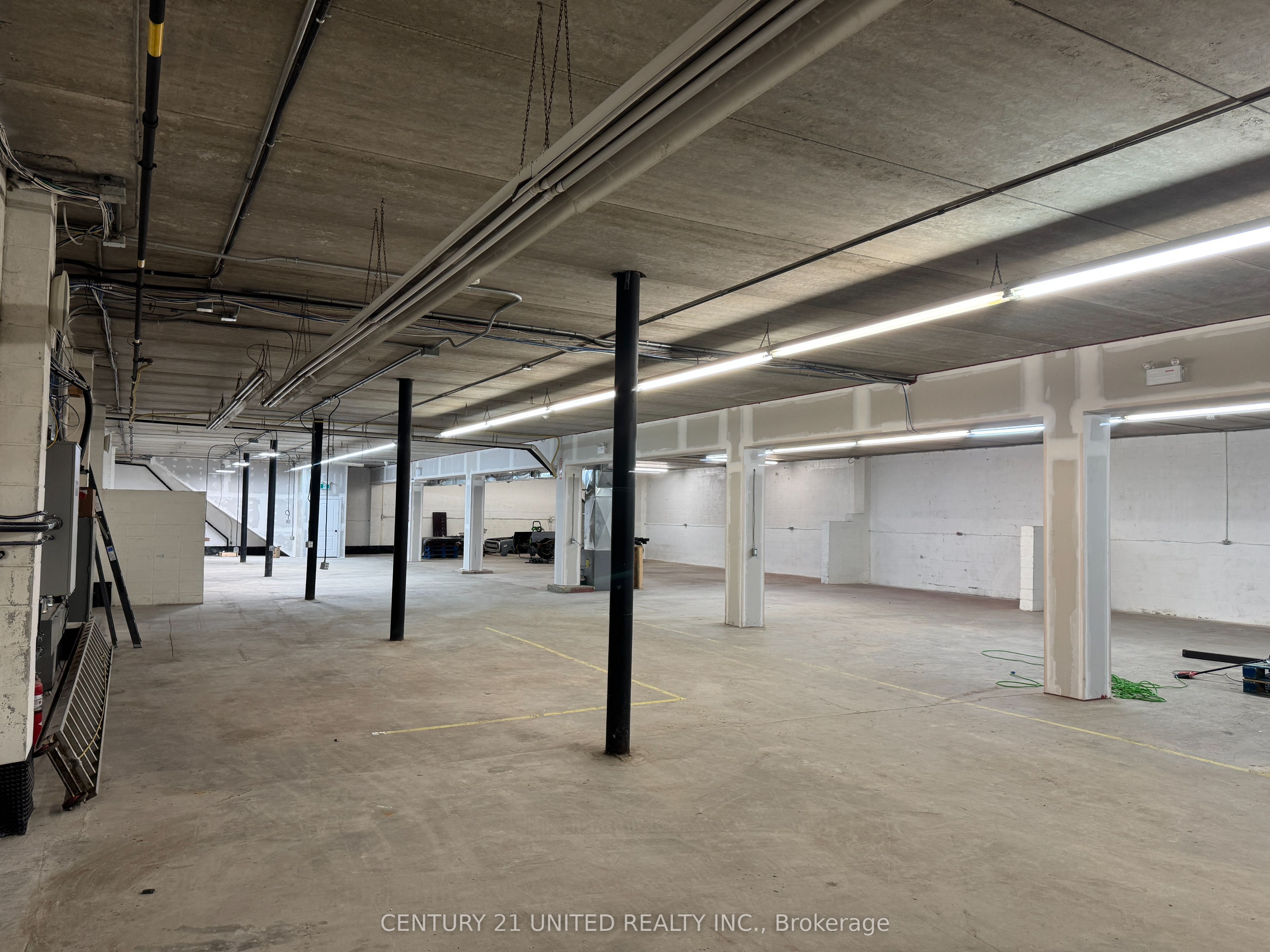 #lower Level - 2704 Lakefield Road Property Photo 4