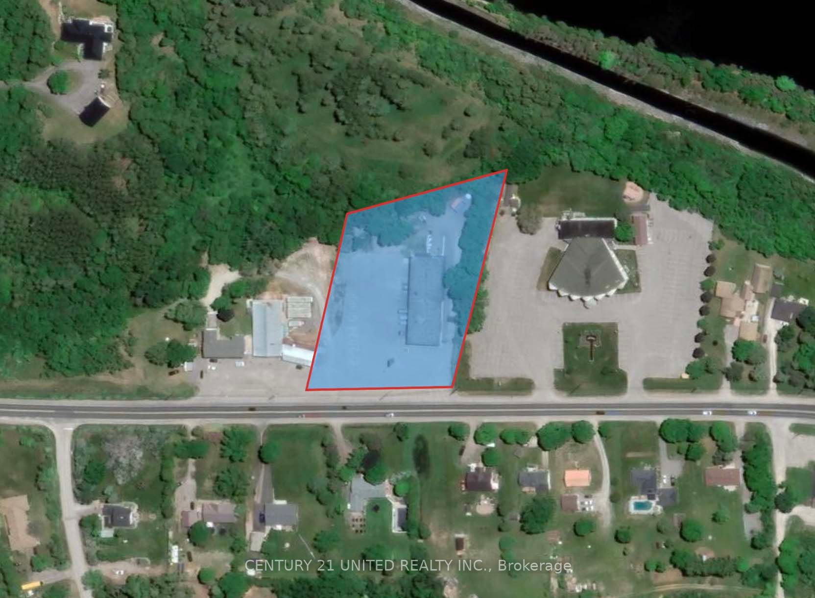 #lower Level - 2704 Lakefield Road Property Photo 8