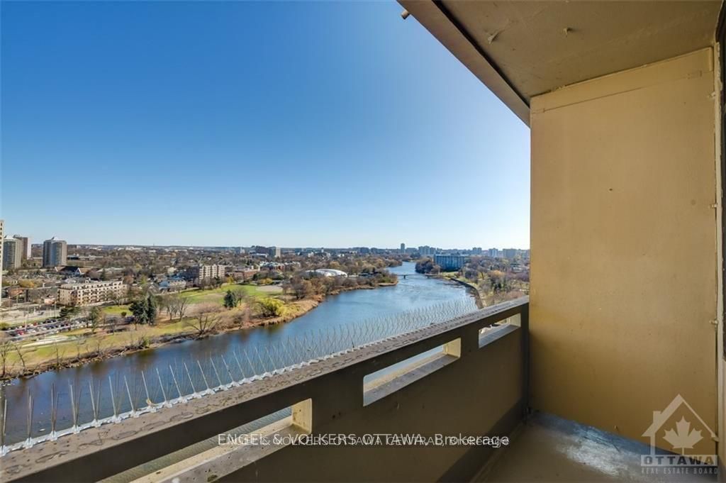 400 Stewart Street 2404 Property Photo 20