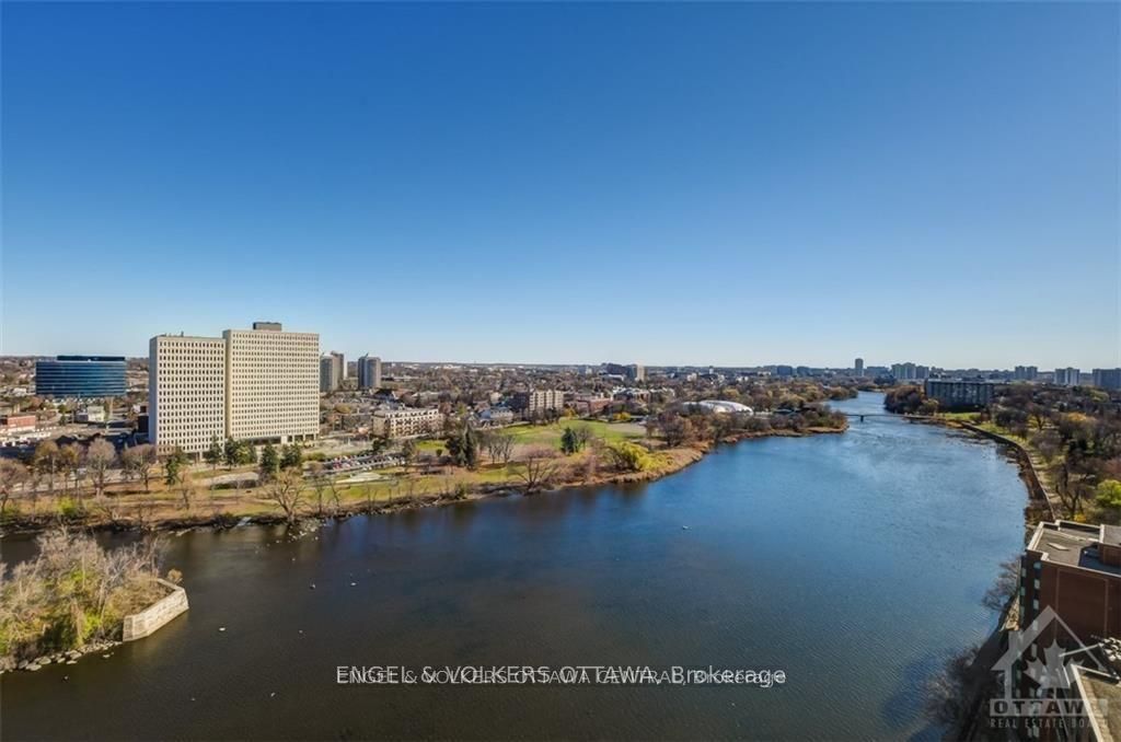 400 Stewart Street 2404 Property Photo 21