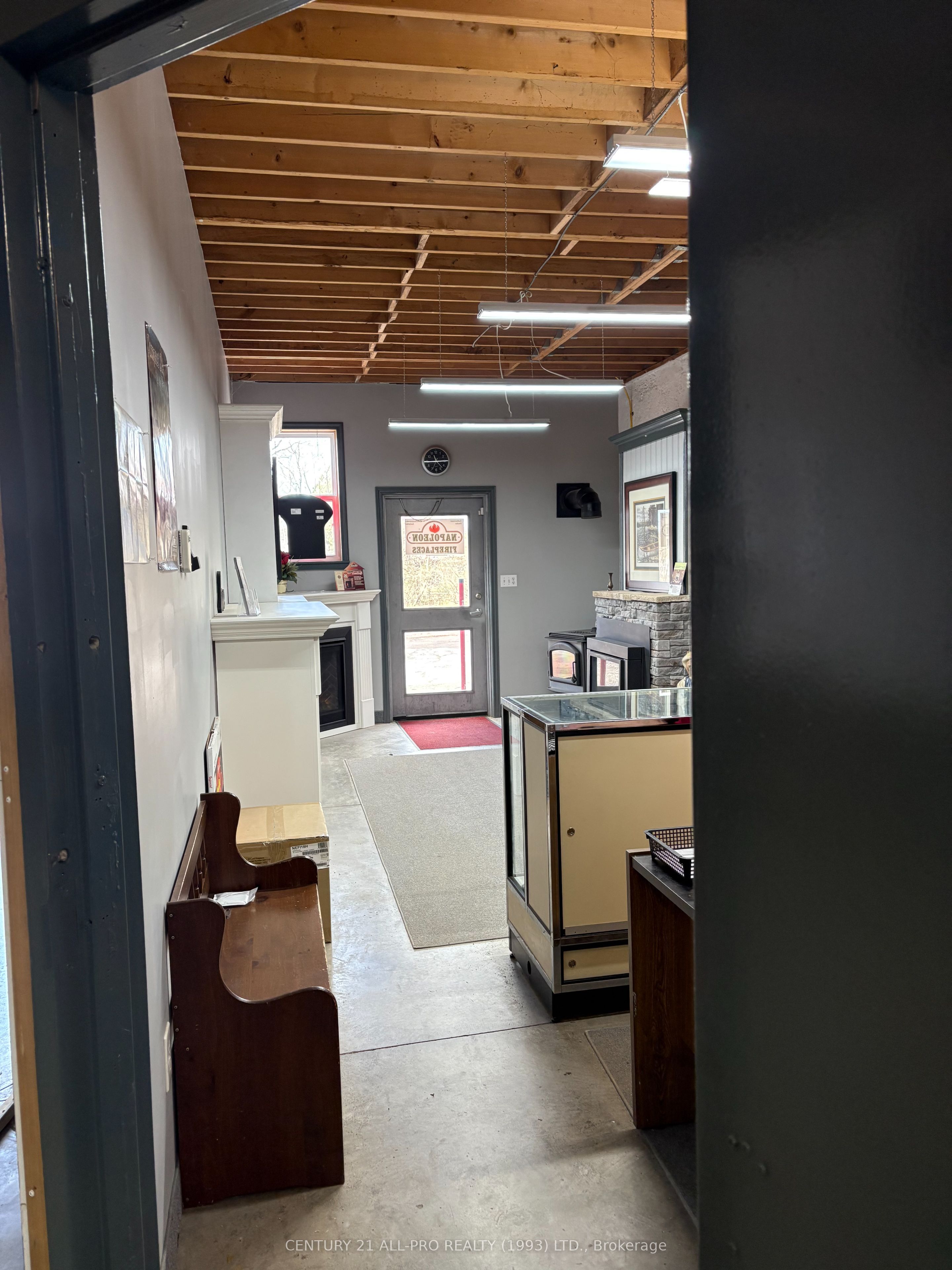 #unit 0.75 - 609 William Street Property Photo 4
