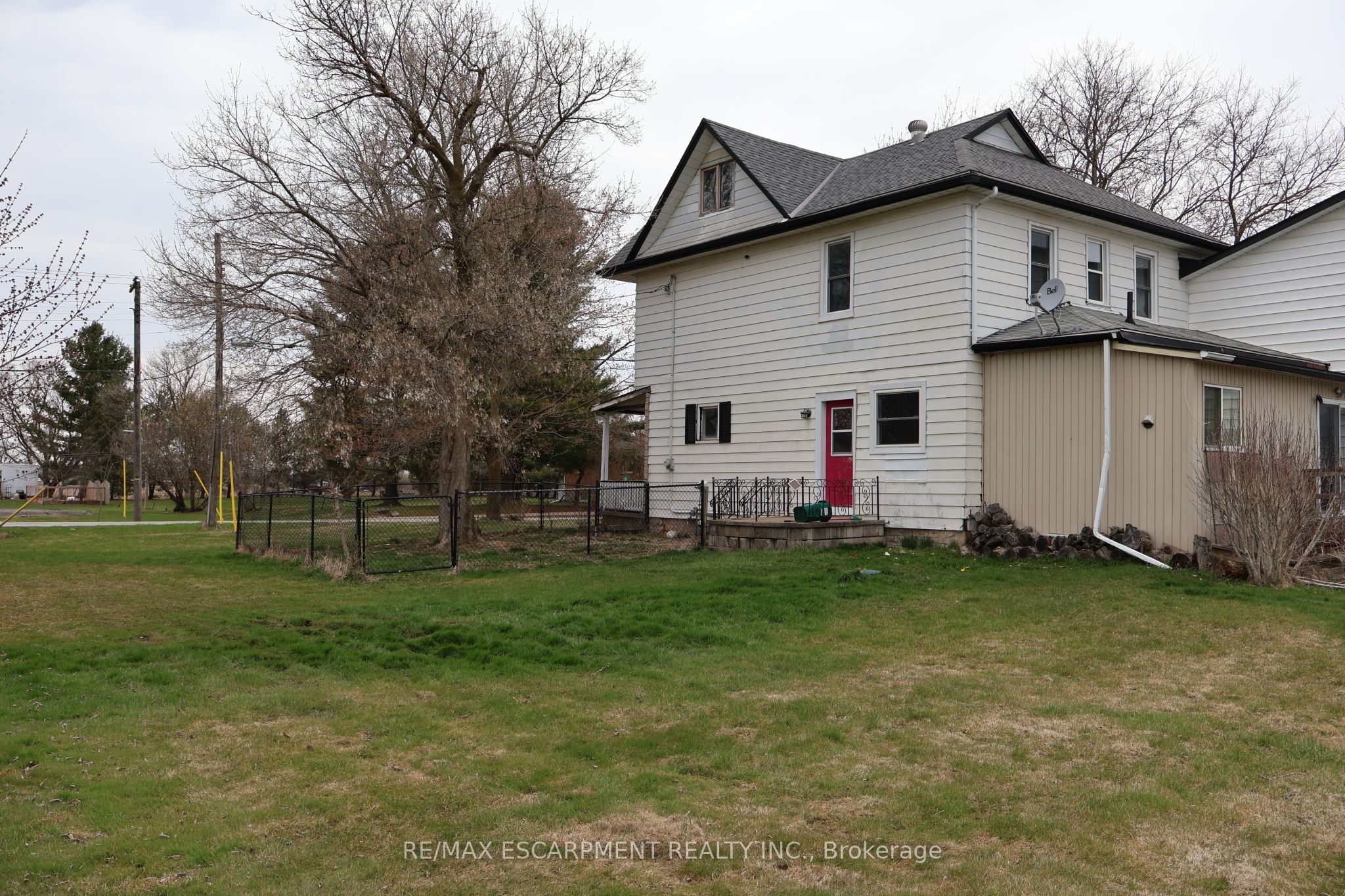 2313 St Anns Road Property Photo 6