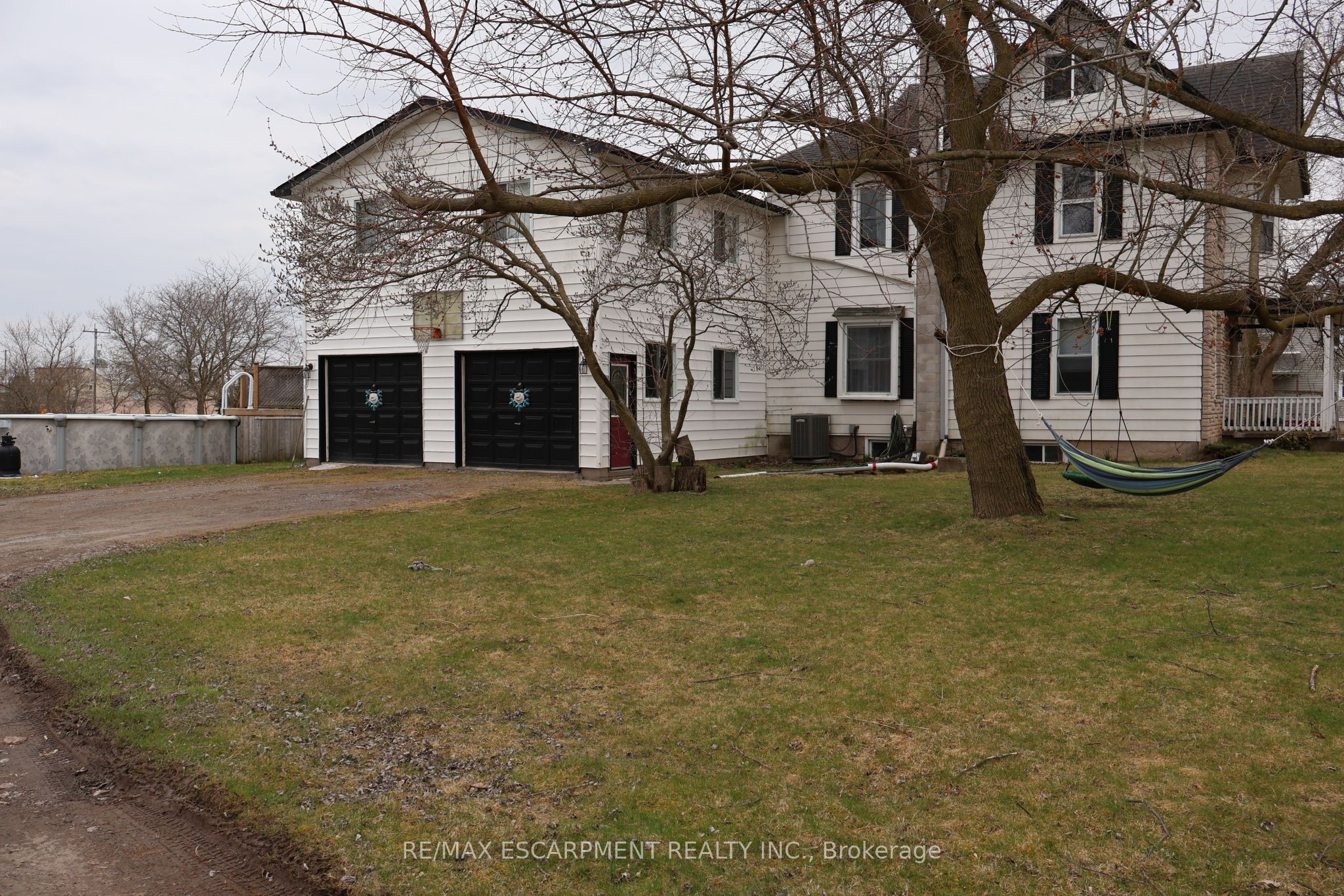 2313 St Anns Road Property Photo 8