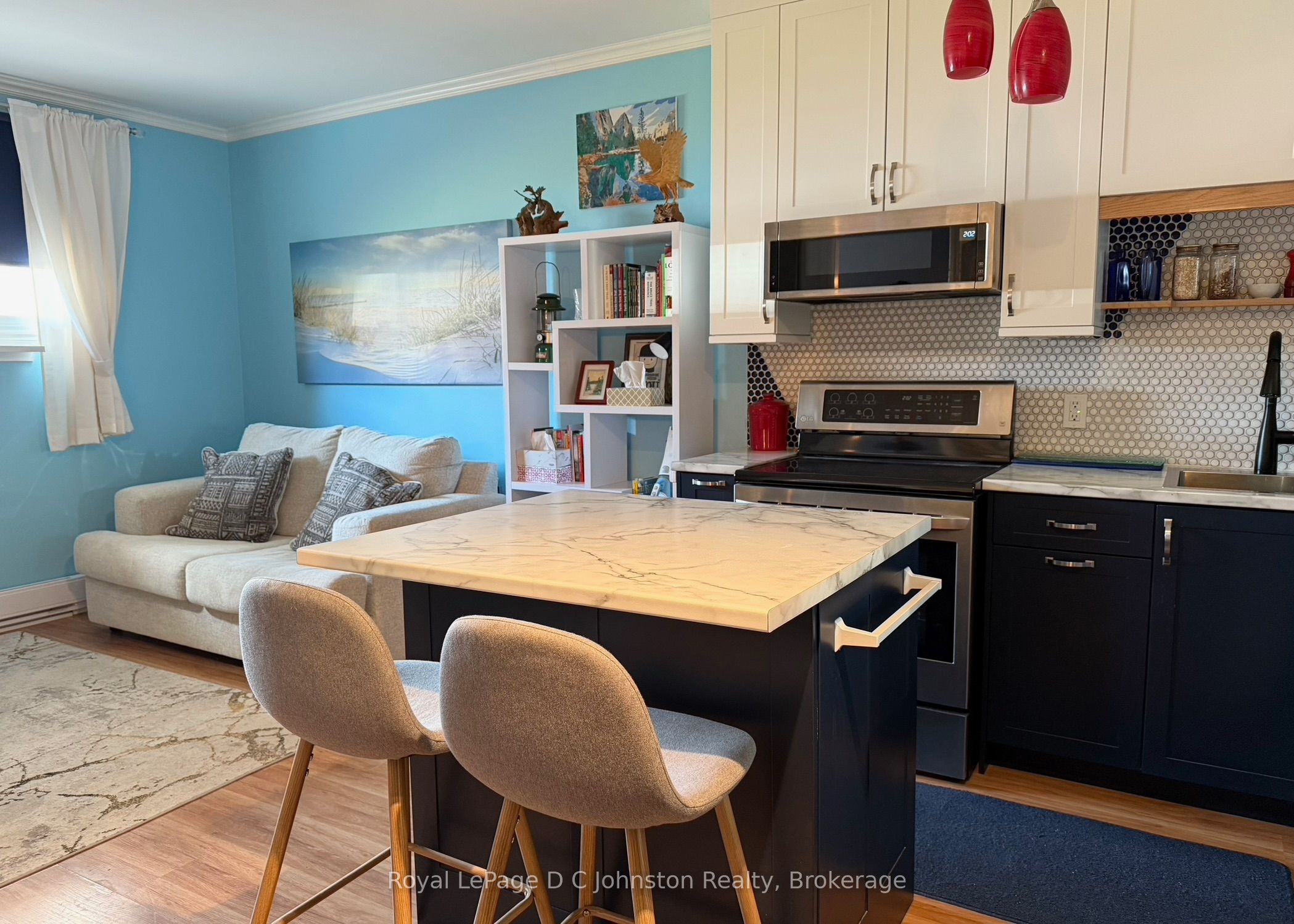 229-103 Adelaide Street E Property Photo 2