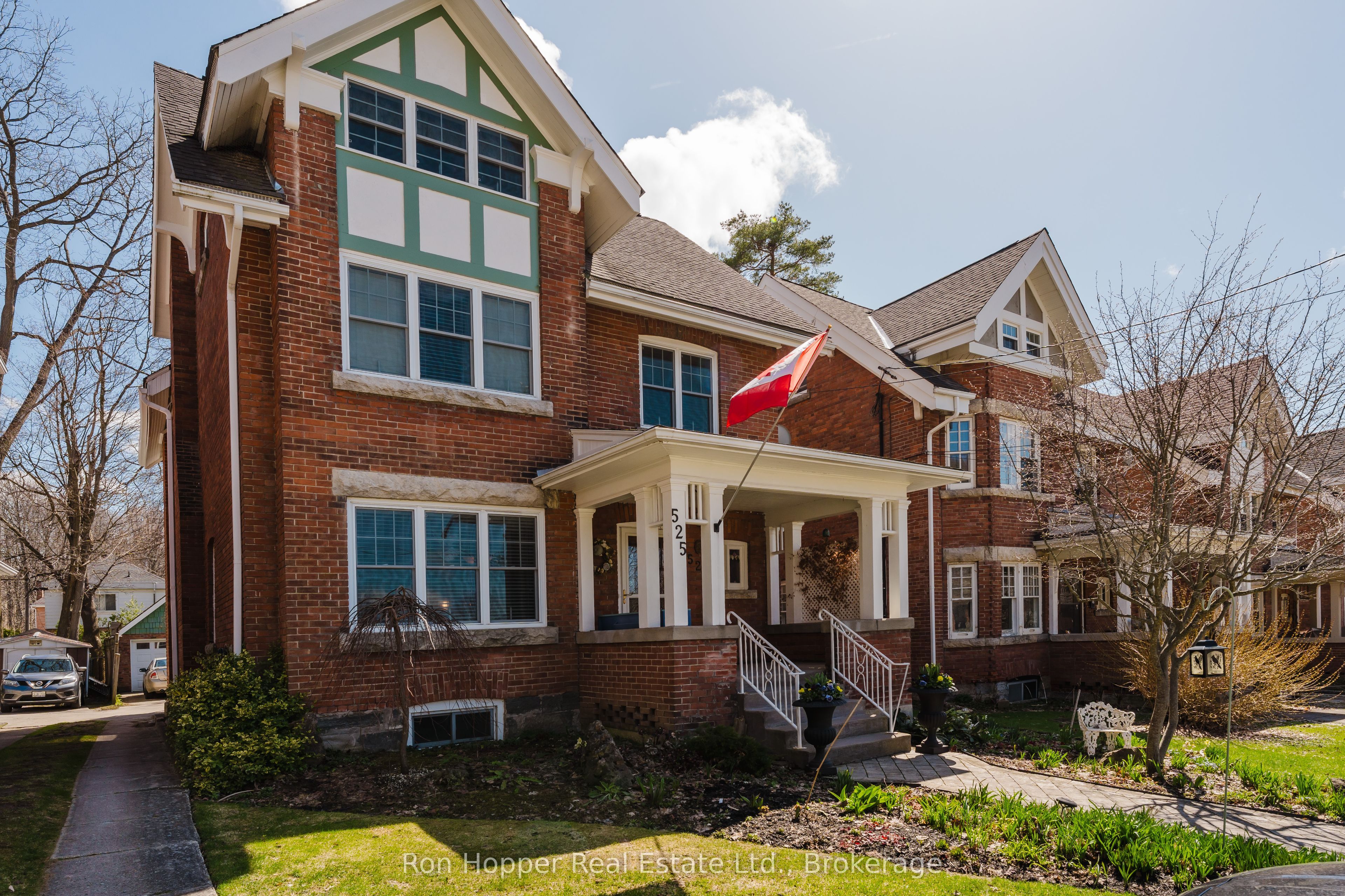525 9th Street Property Photo 1