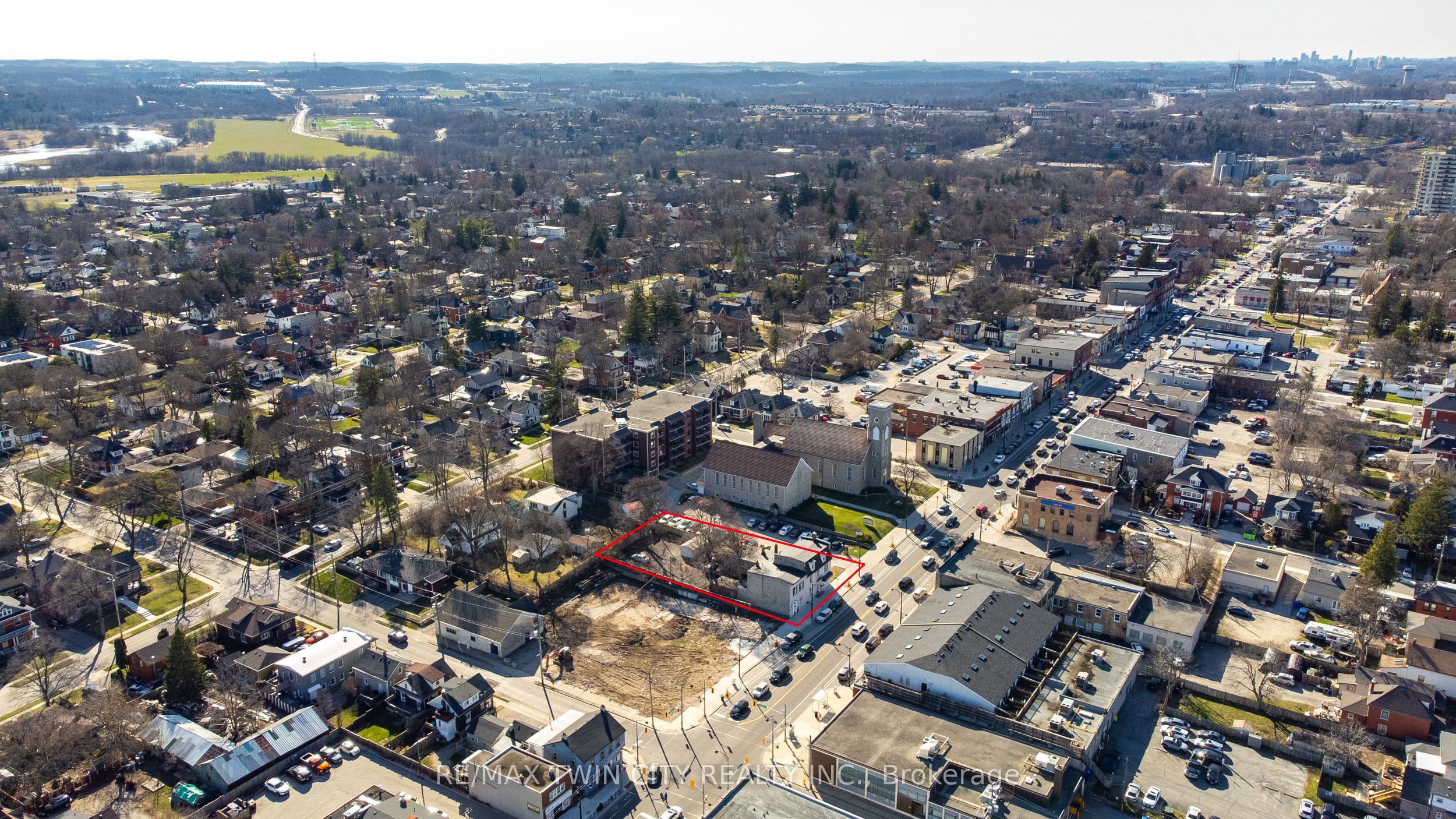 840-846 King Street Property Photo 21