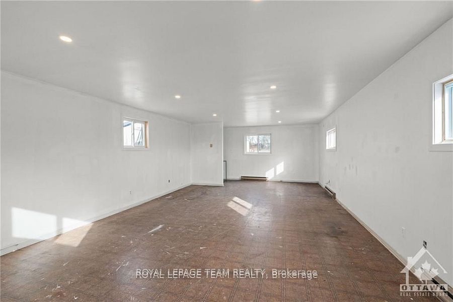 433 Donald B Munro Drive Property Photo 20