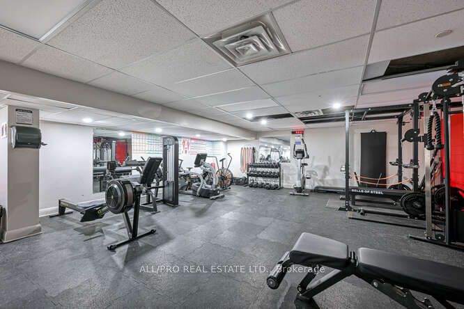 2951 Riverside Drive E Unit 1215 Property Photo 18