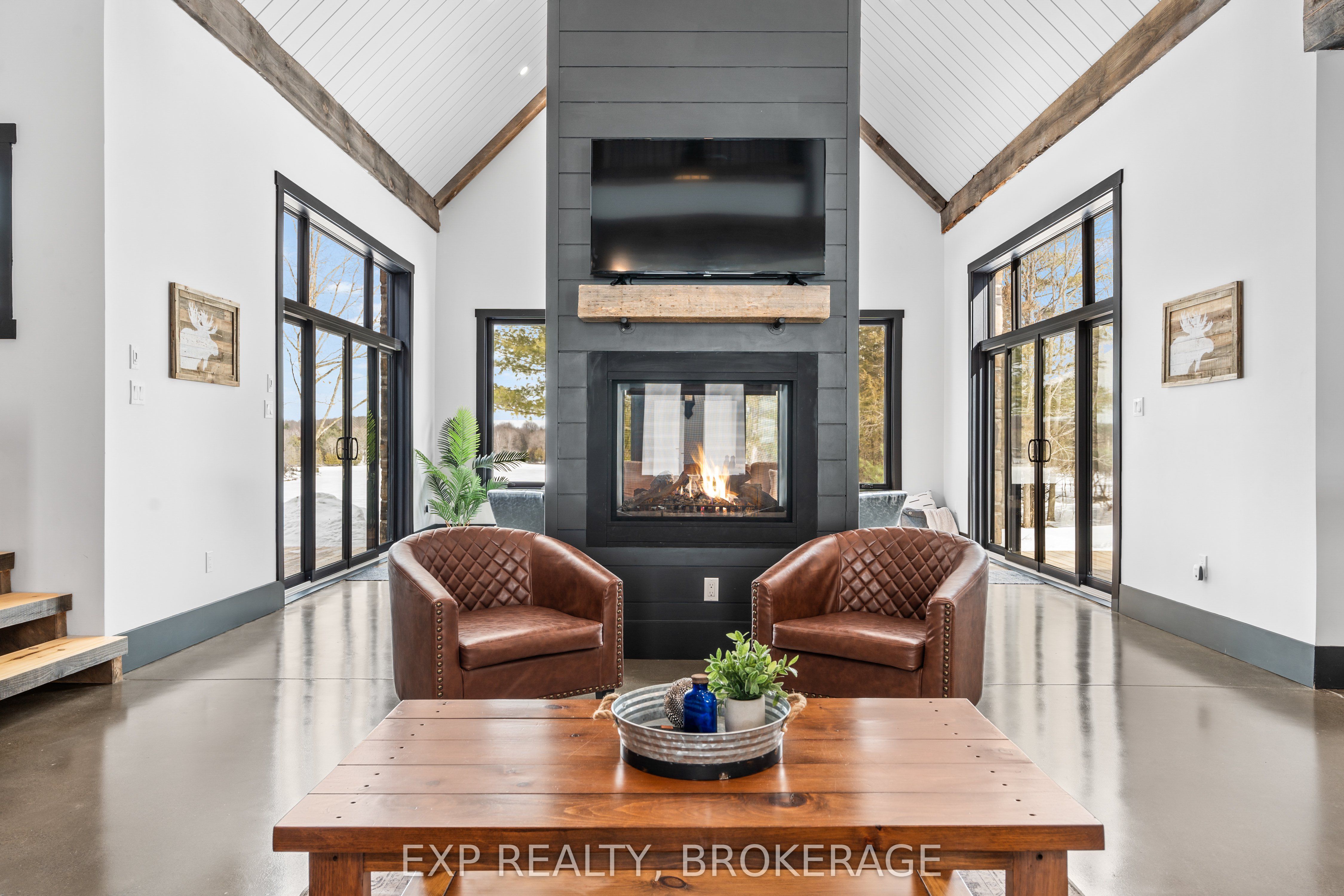 55 Hanlon Bay Rd Property Photo 19