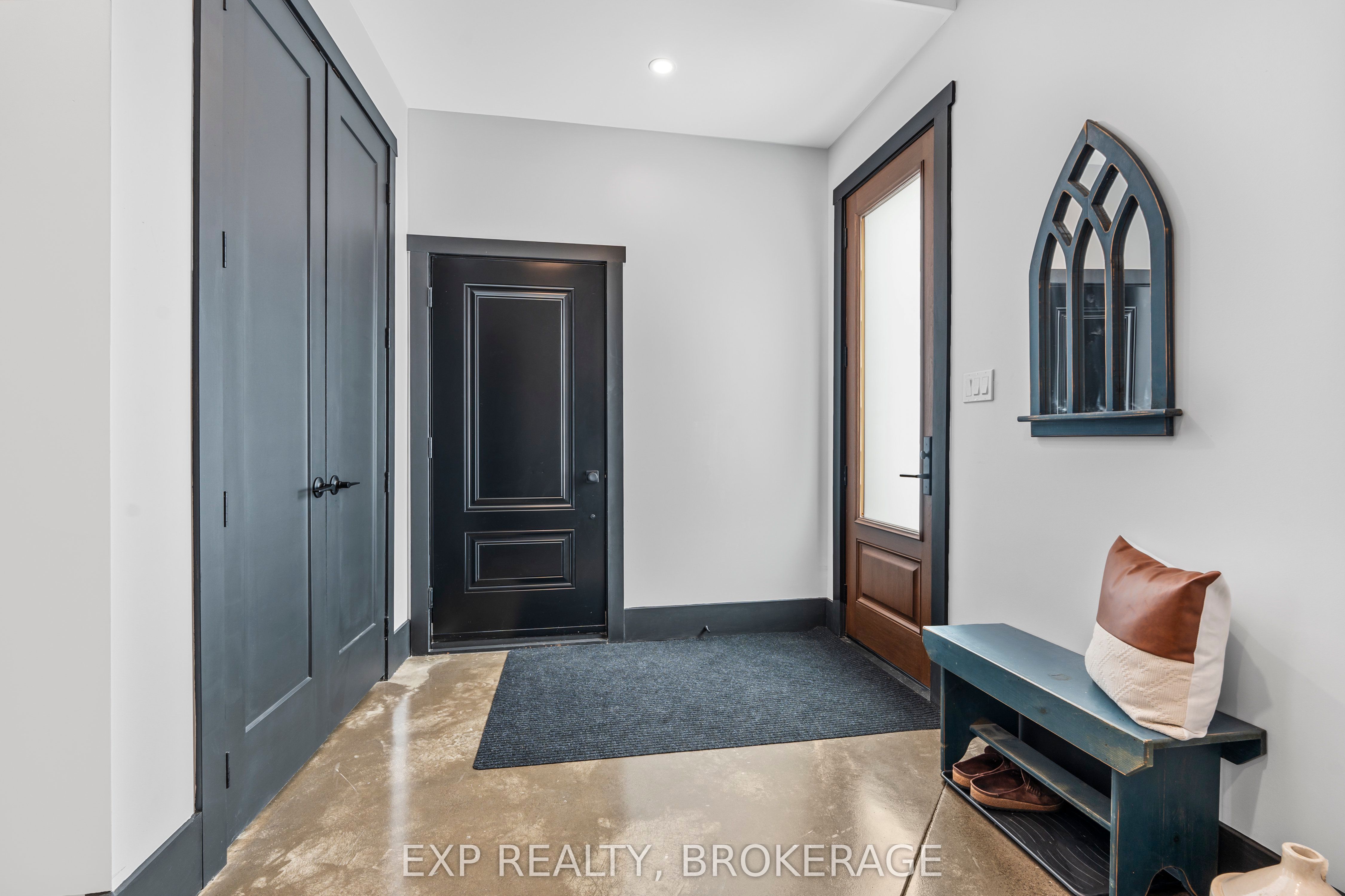 55 Hanlon Bay Rd Property Photo 32