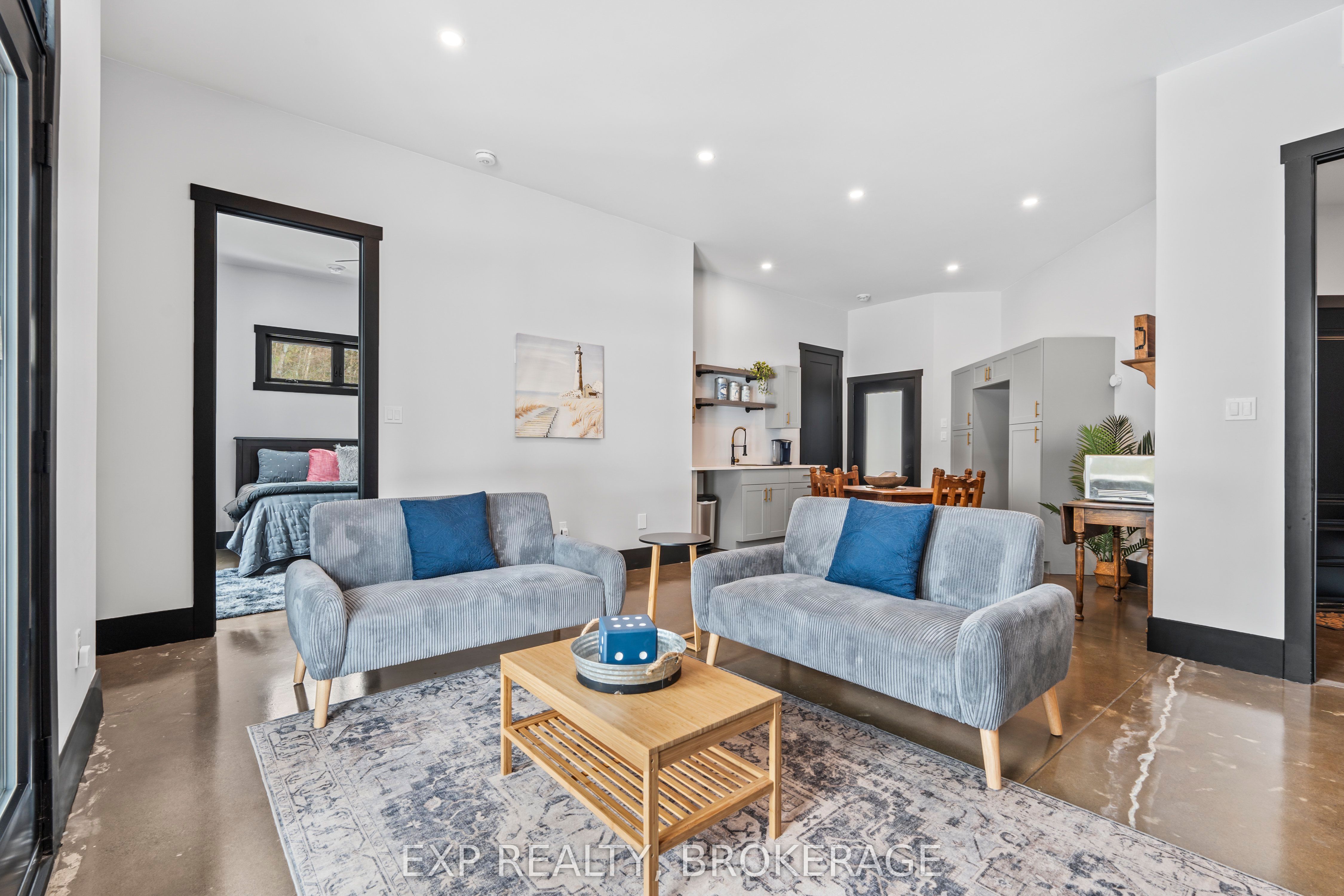 55 Hanlon Bay Rd Property Photo 34