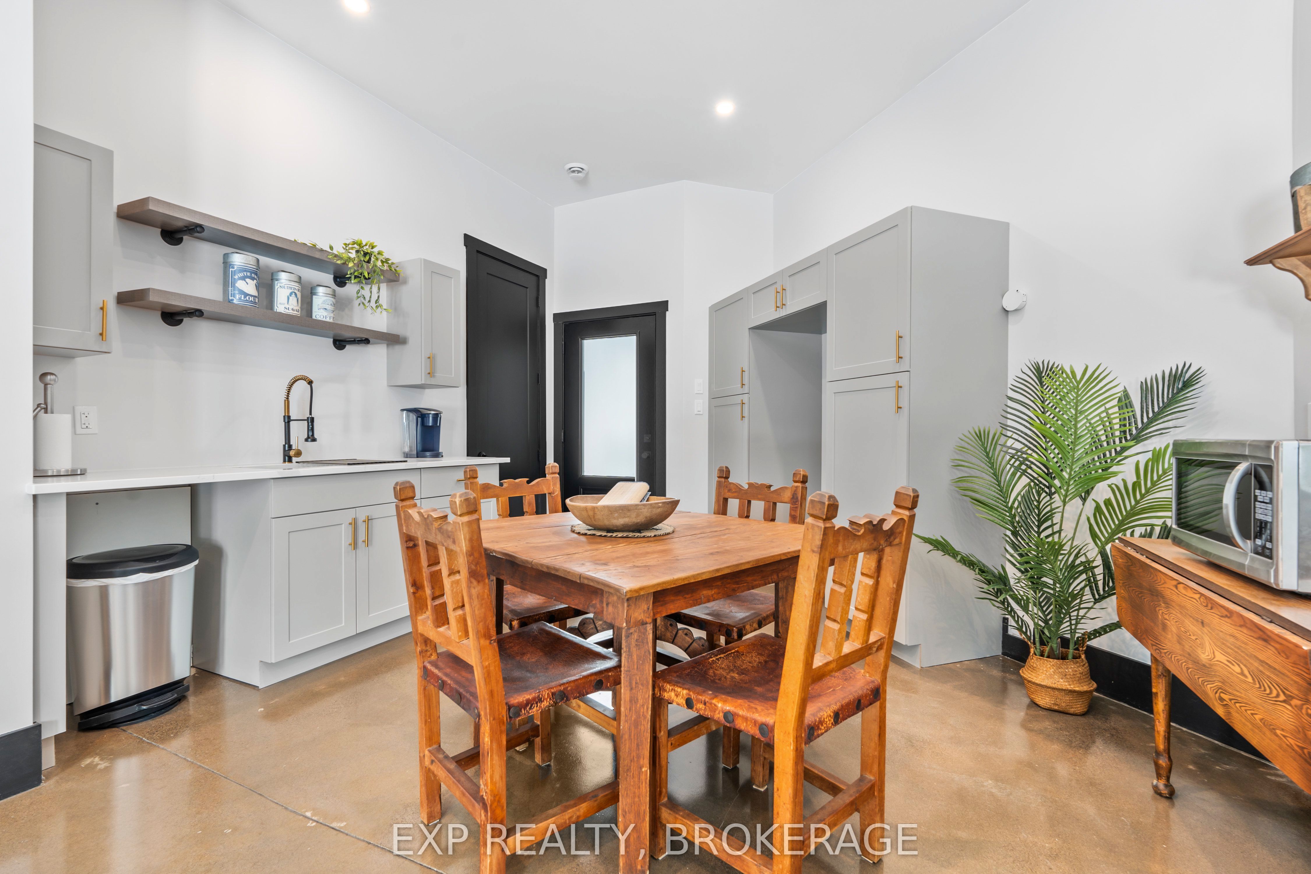 55 Hanlon Bay Rd Property Photo 35