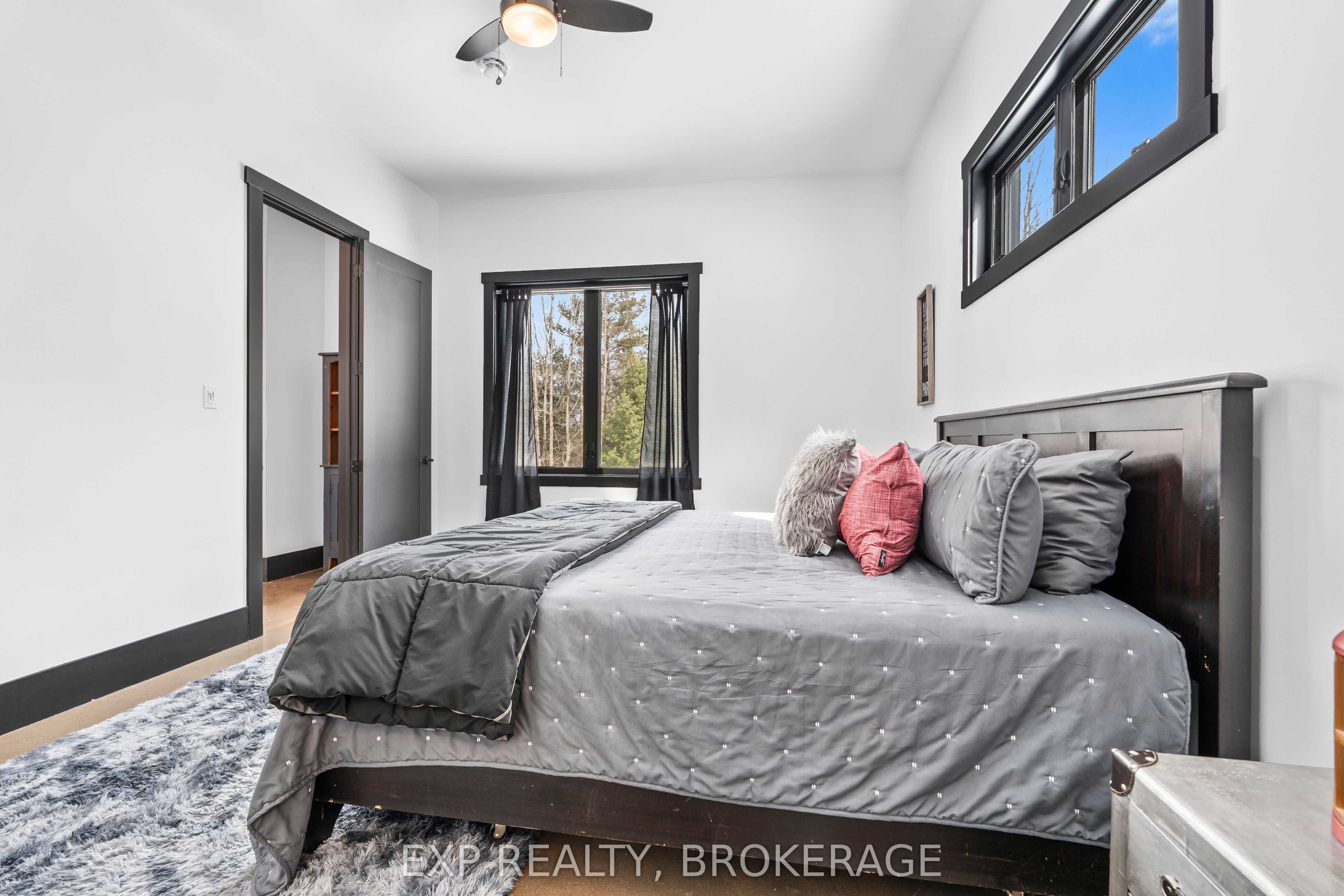 55 Hanlon Bay Rd Property Photo 38