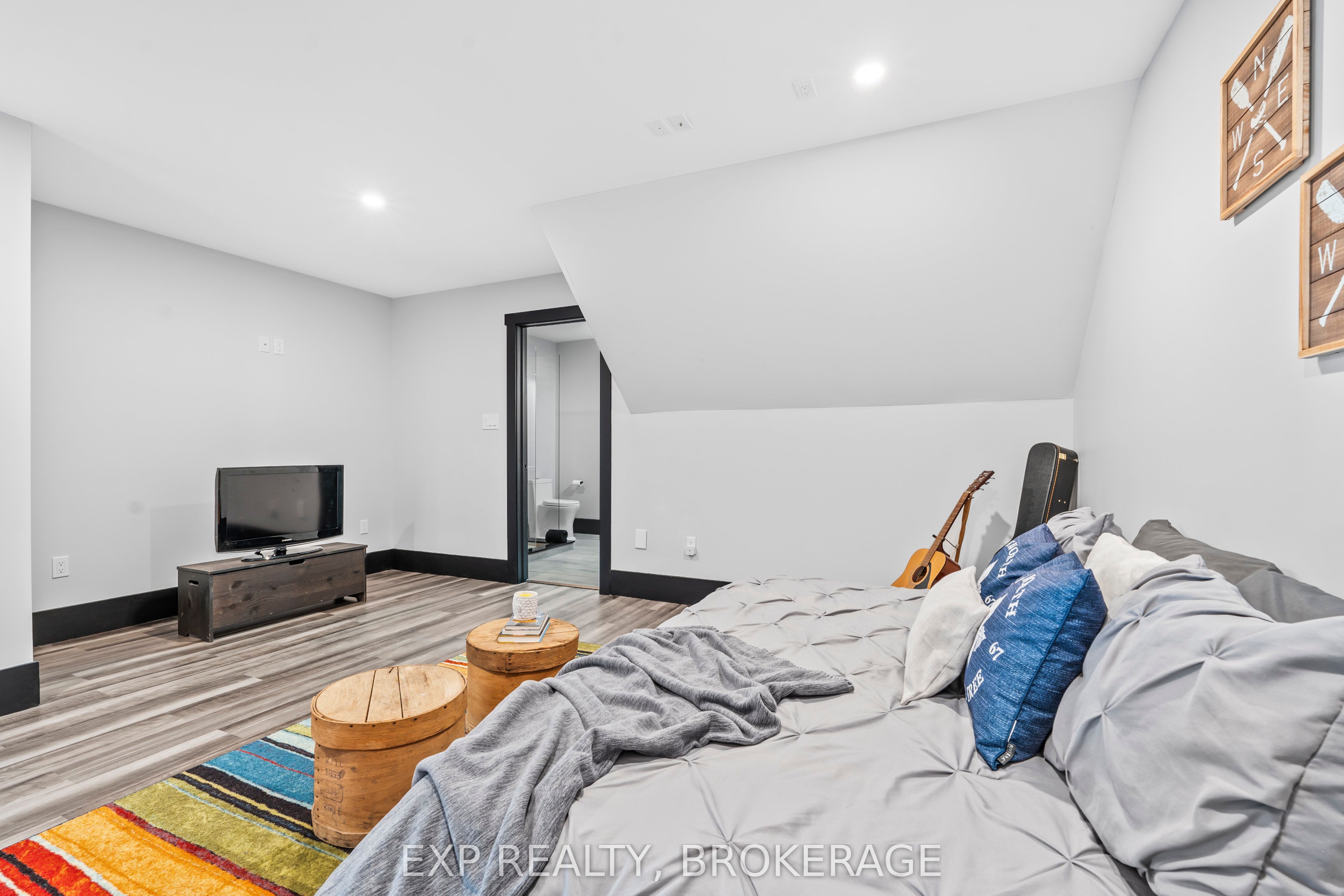 55 Hanlon Bay Rd Property Photo 41