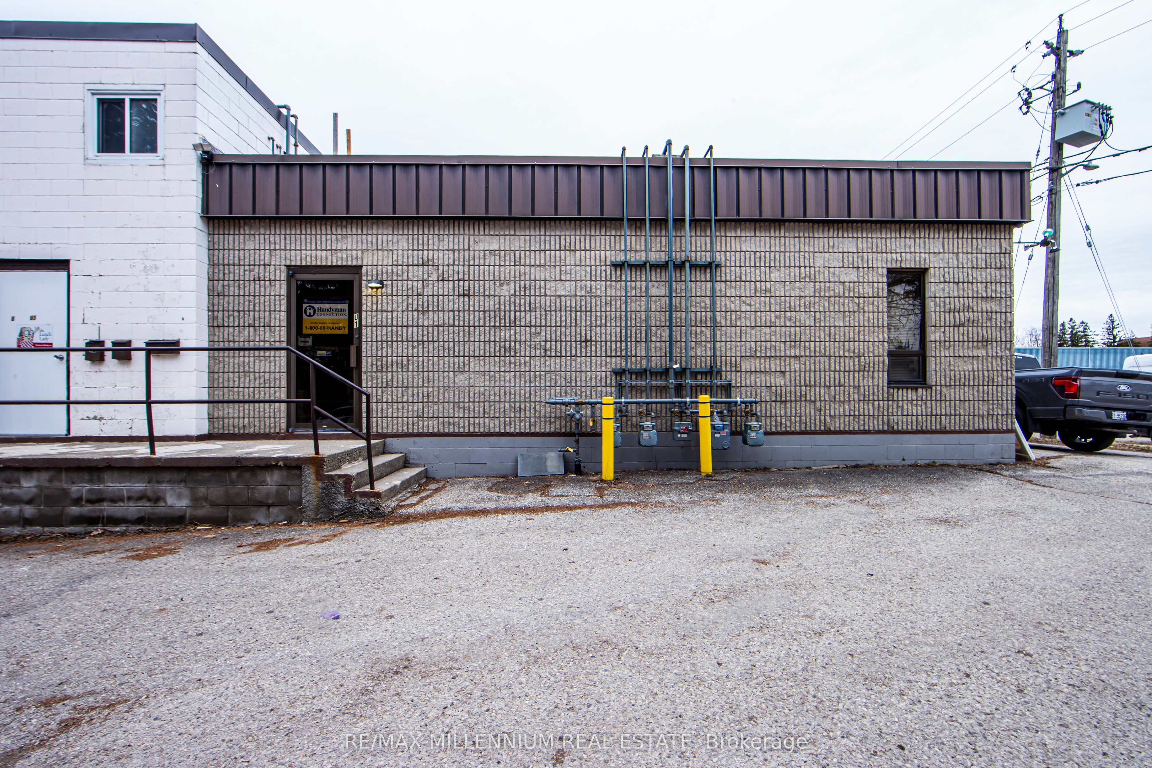 6 Hoffman Street Property Photo 30