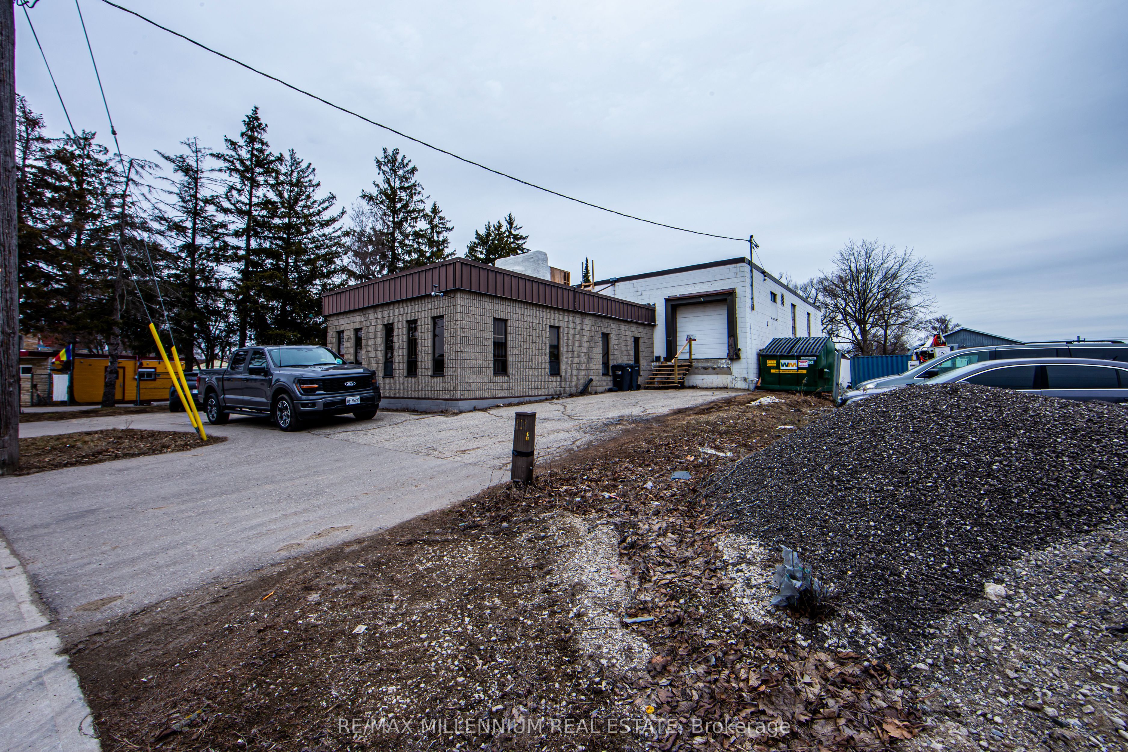 6 Hoffman Street Property Photo 35