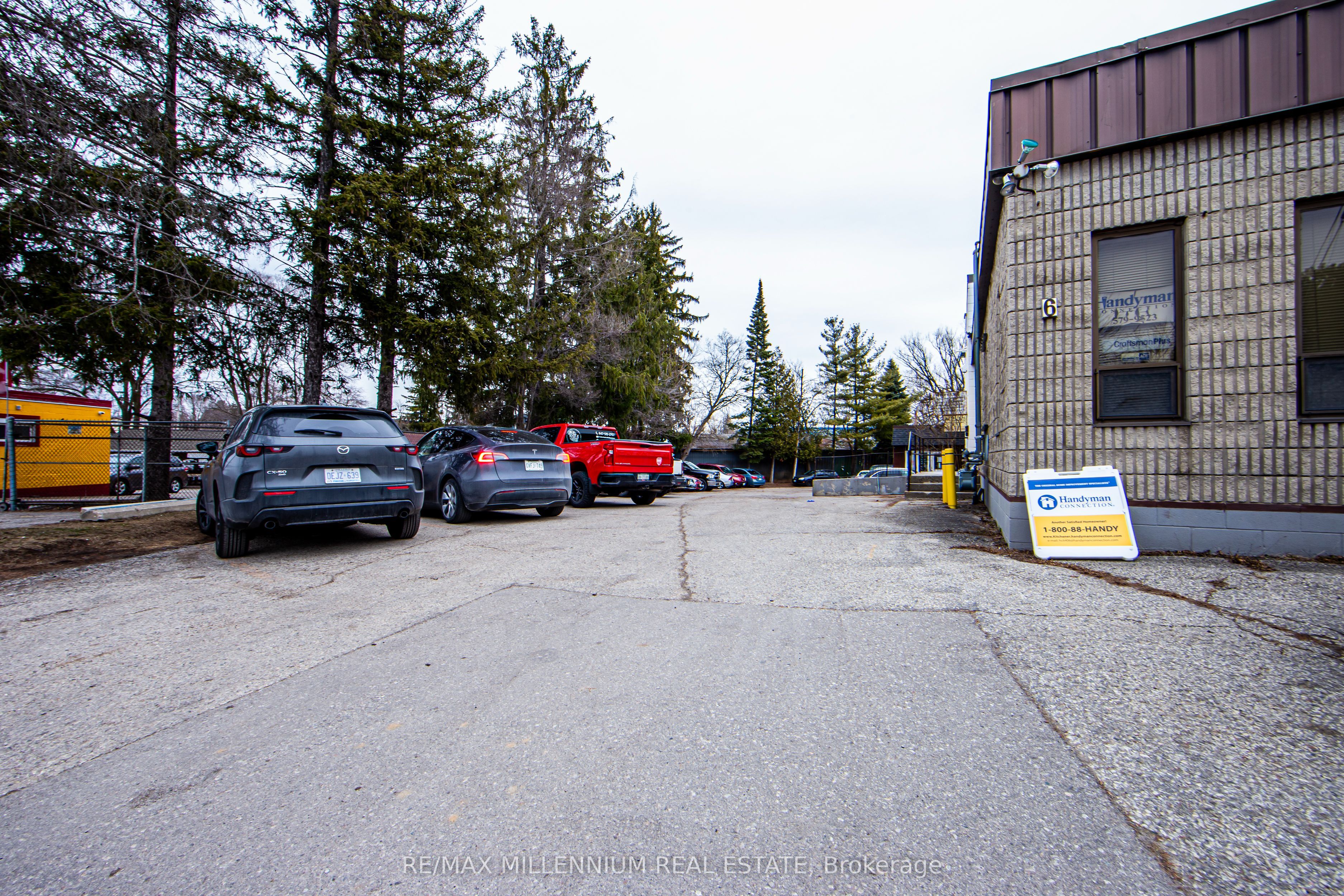 6 Hoffman Street Property Photo 37