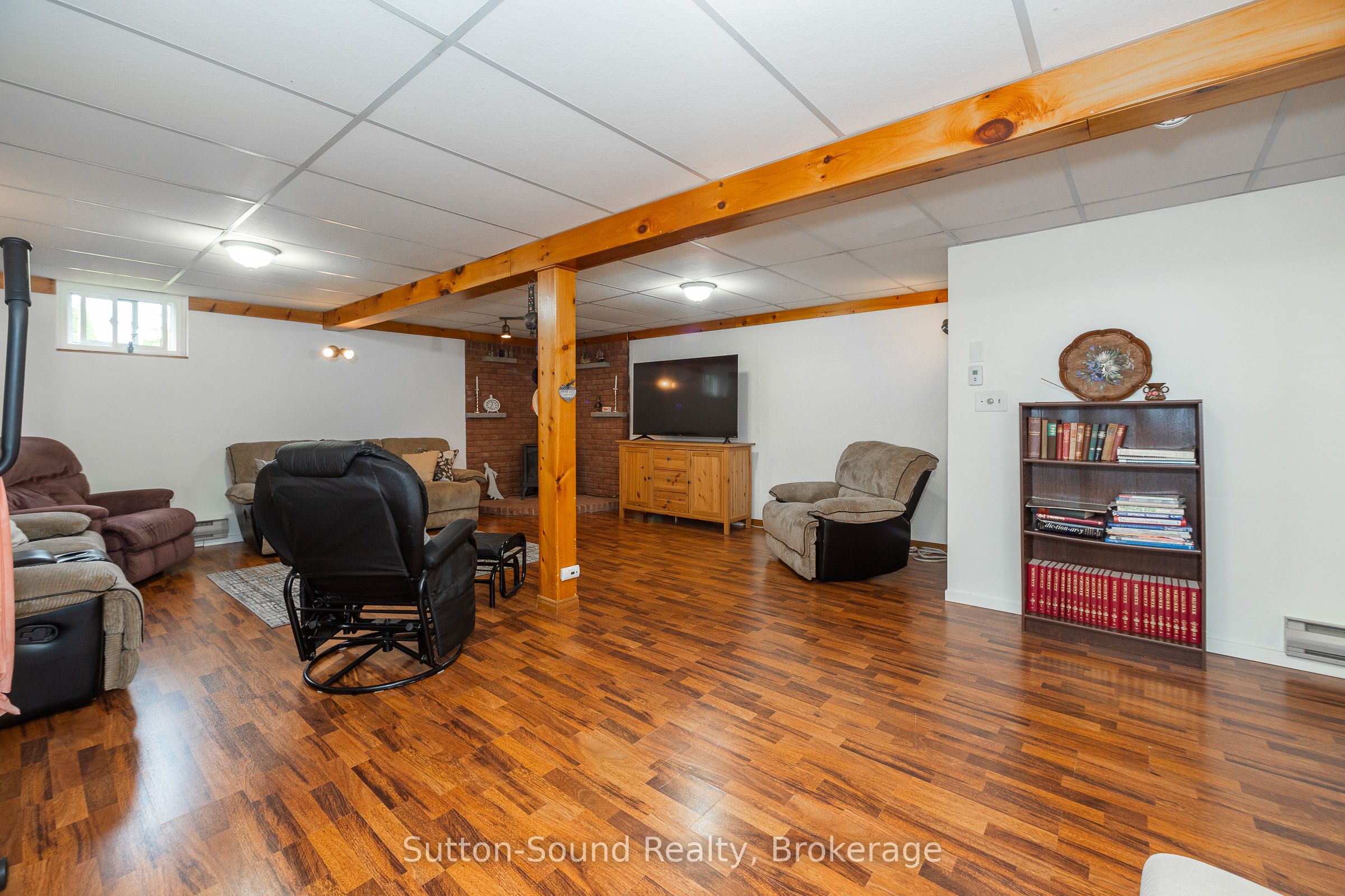 1160 12th Street E Property Photo 28