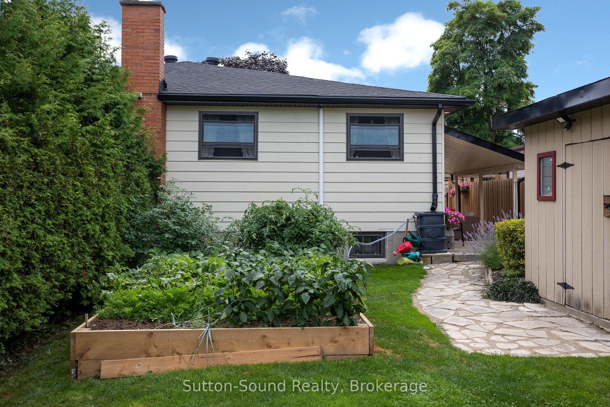 1160 12th Street E Property Photo 34