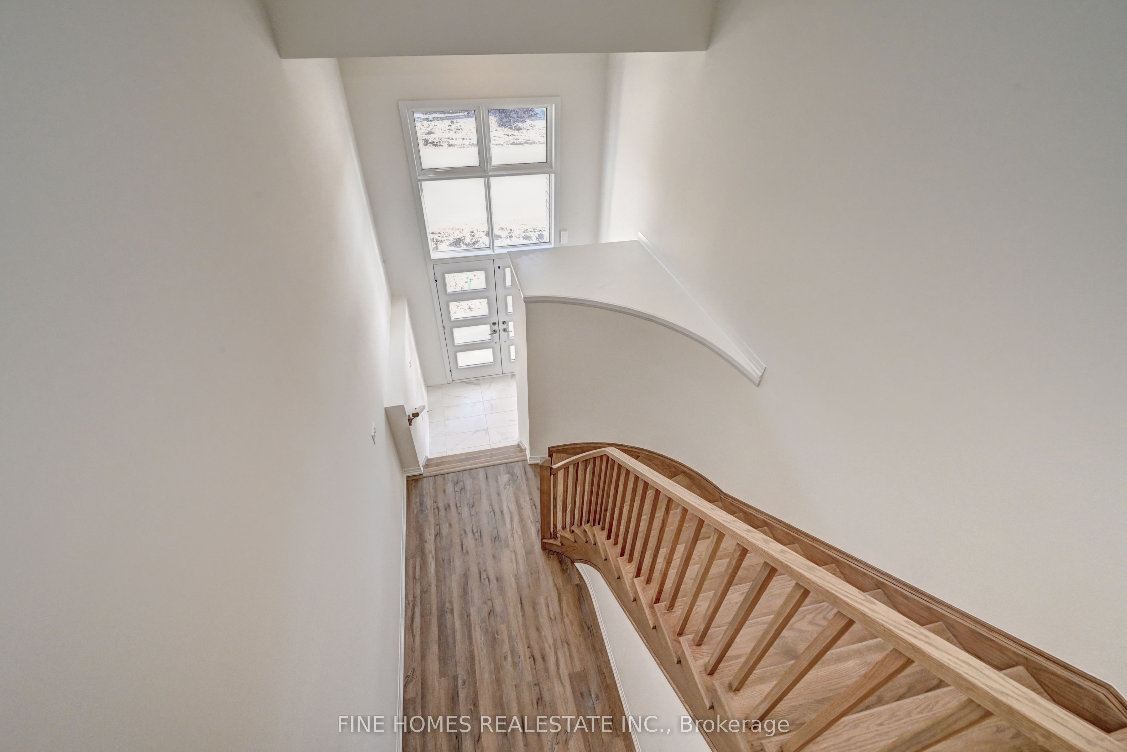 25 Mckernan Avenue Property Photo 19