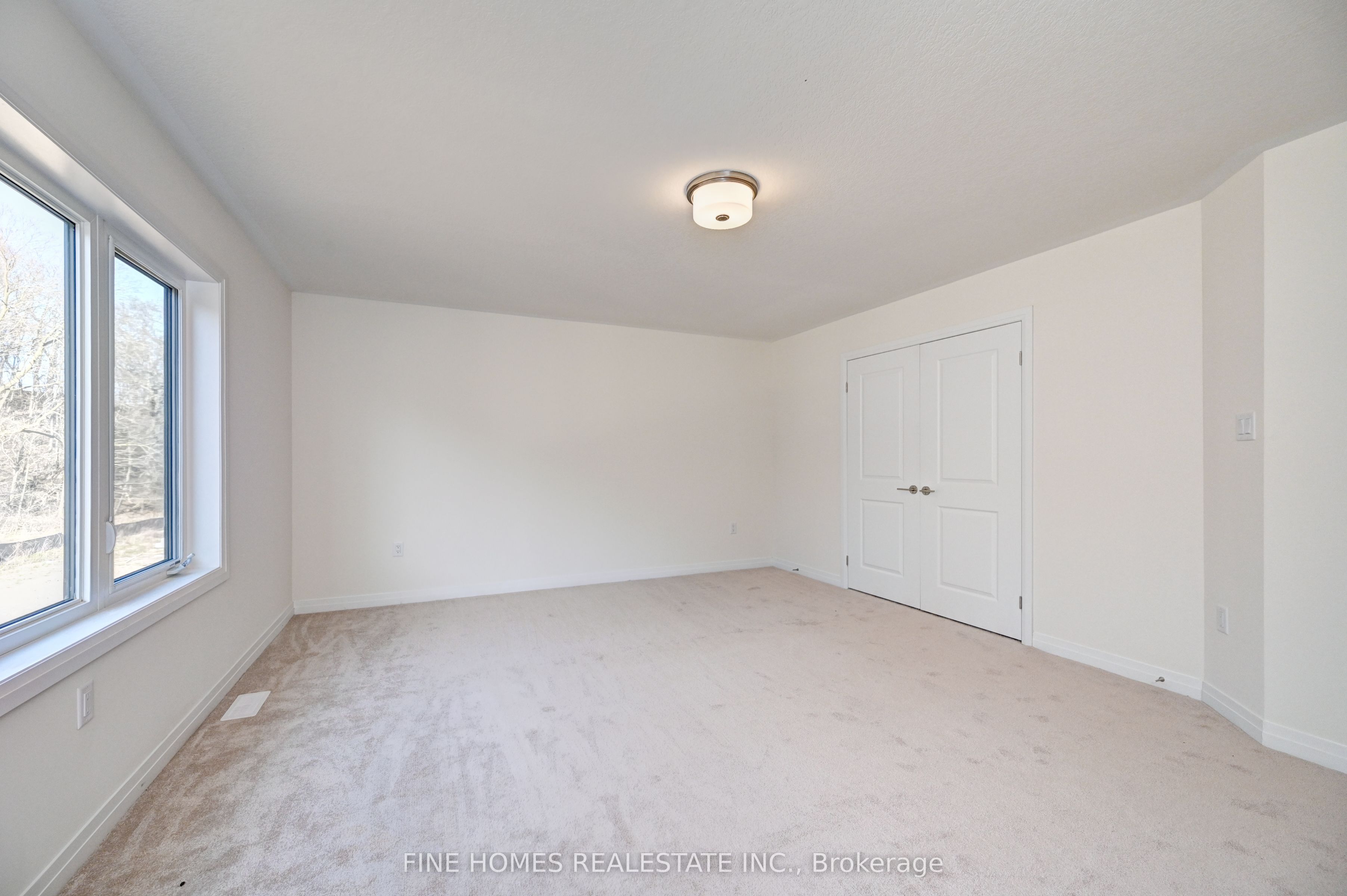 25 Mckernan Avenue Property Photo 35