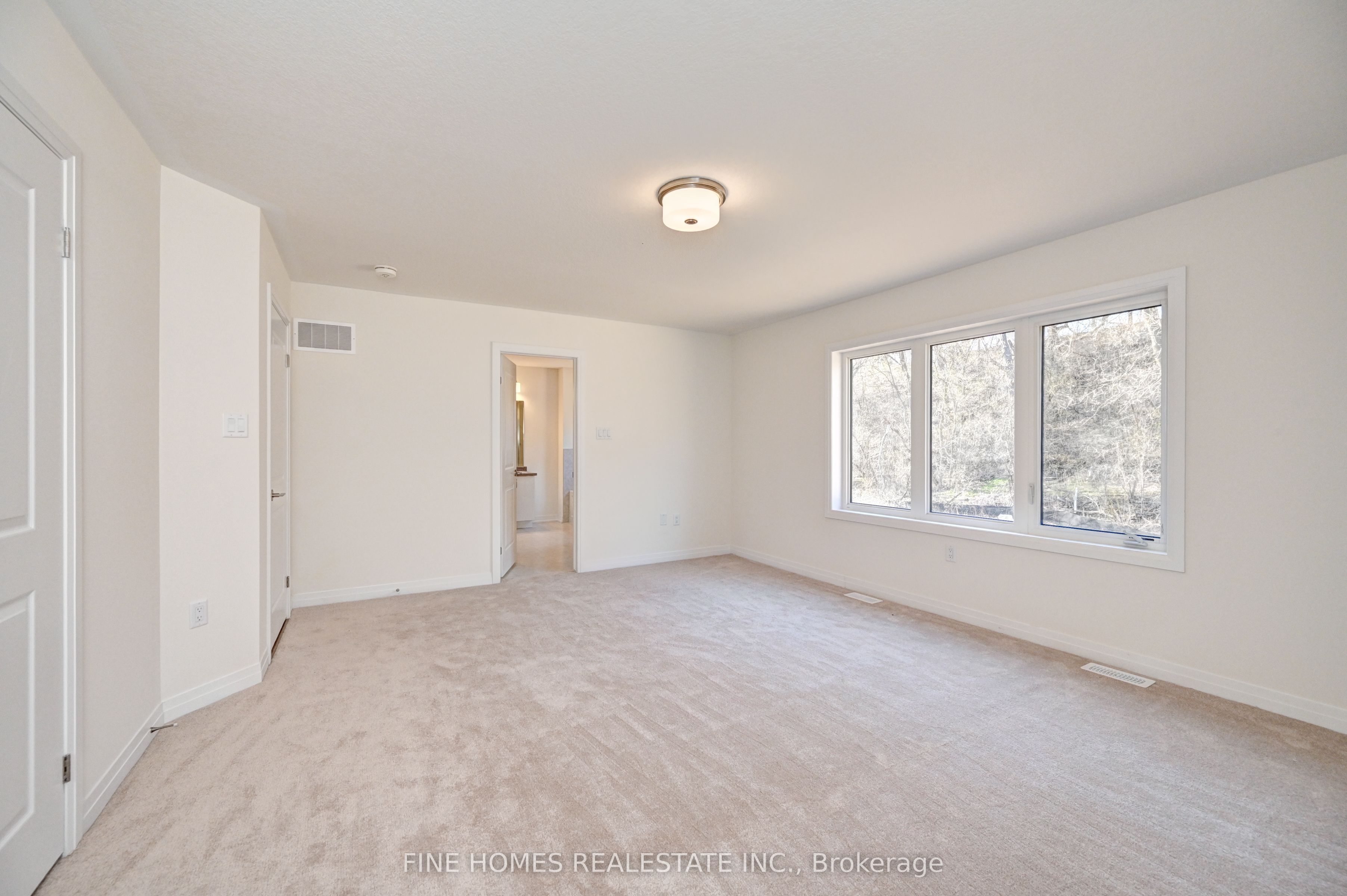 25 Mckernan Avenue Property Photo 39