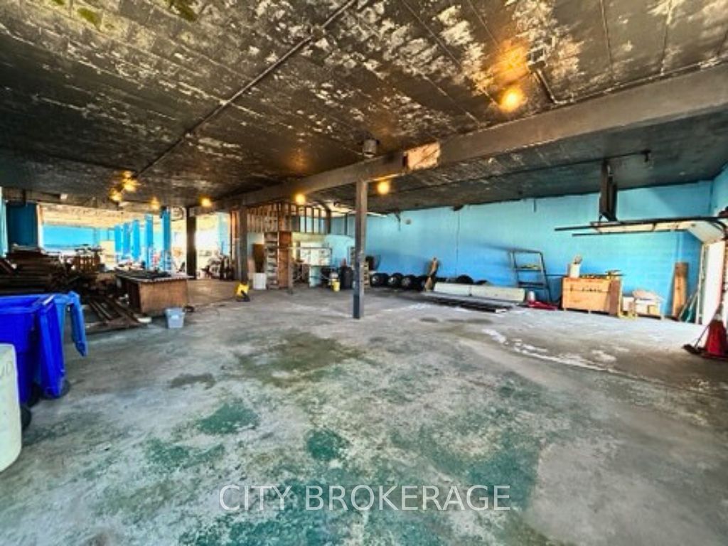 5059 Palmer Avenue Property Photo 15