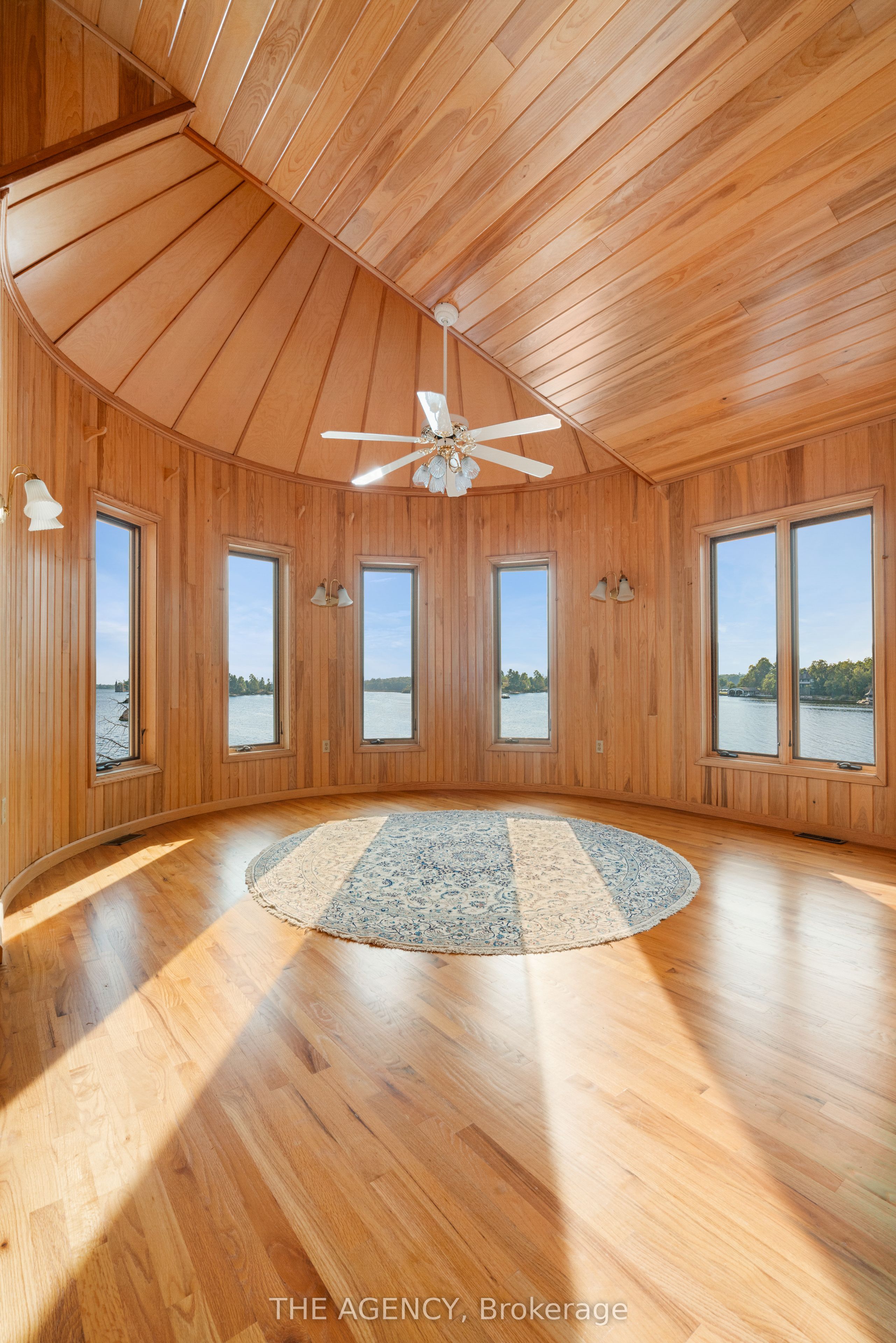222201 St Mary's Island Property Photo 15