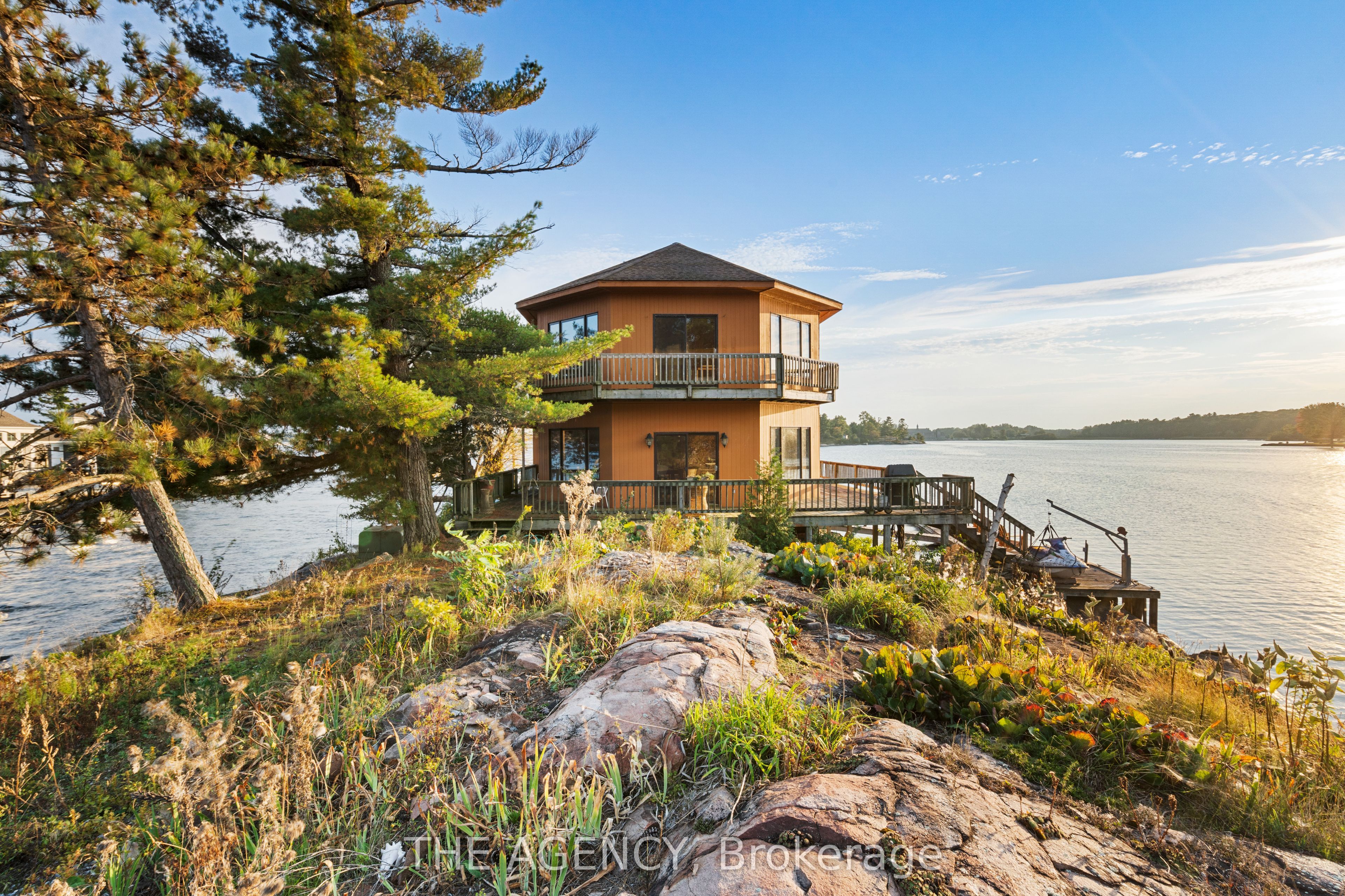 222201 St Mary's Island Property Photo 16