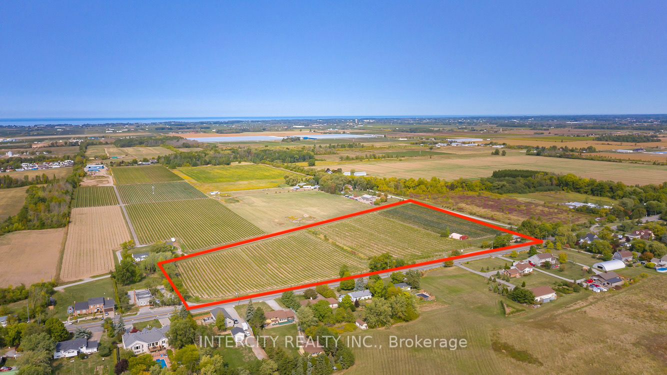 450 Queenston Road Property Photo 3