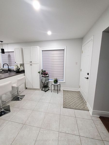 106 Knudson Drive Property Photo 3