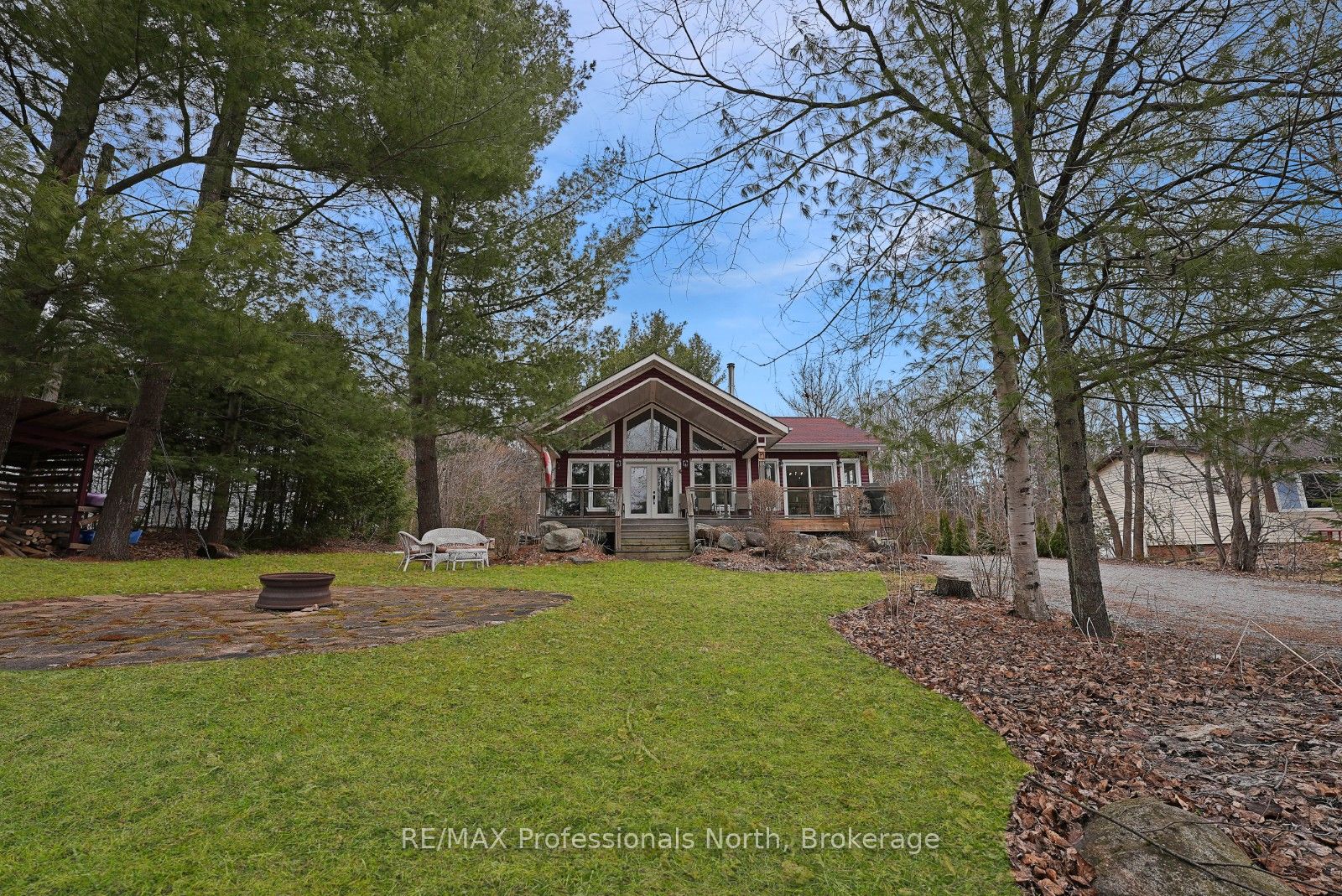 1055 Dark Lake Road Property Photo