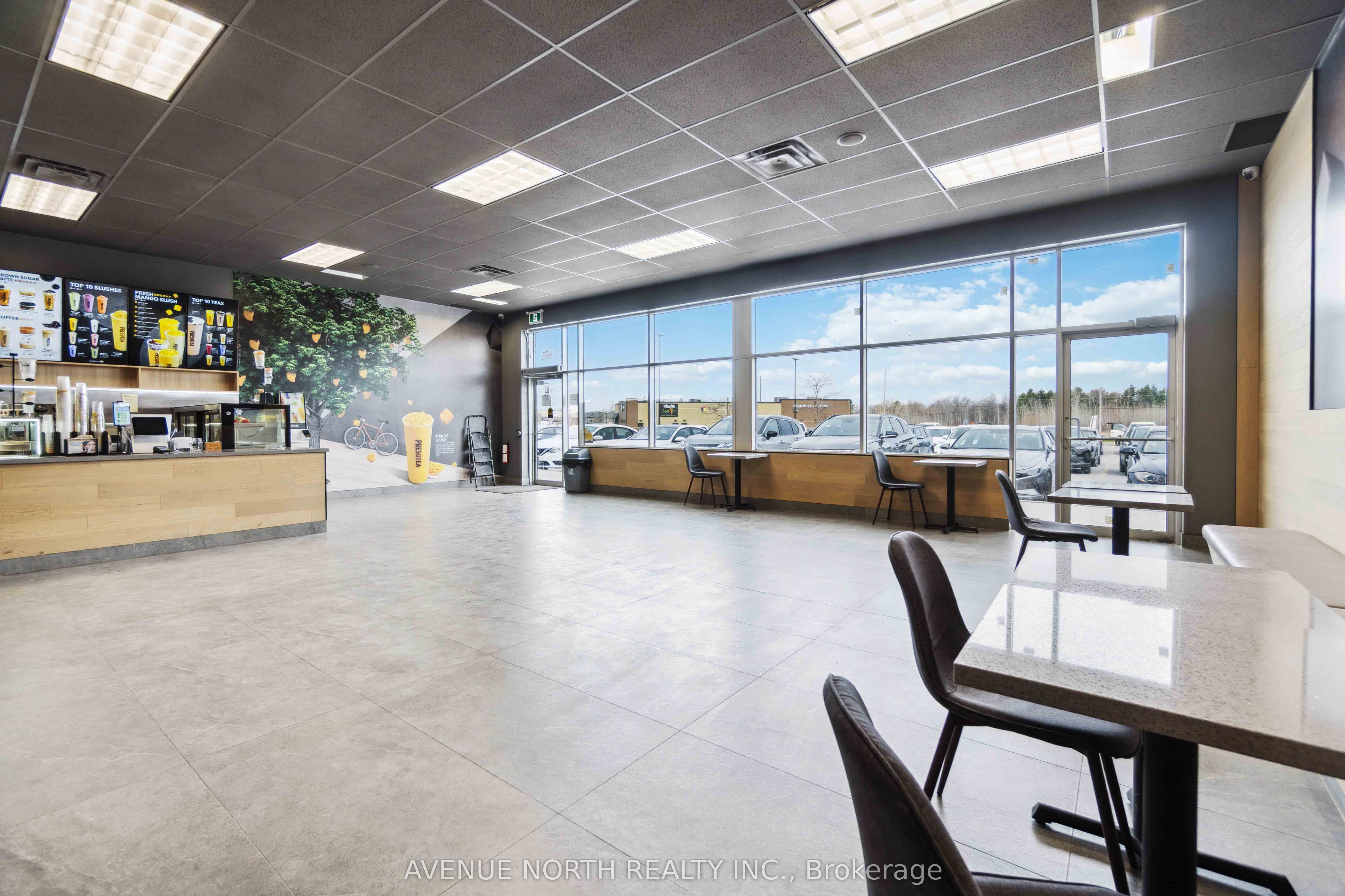 #400 - 309 Colonnade Drive Property Photo 6