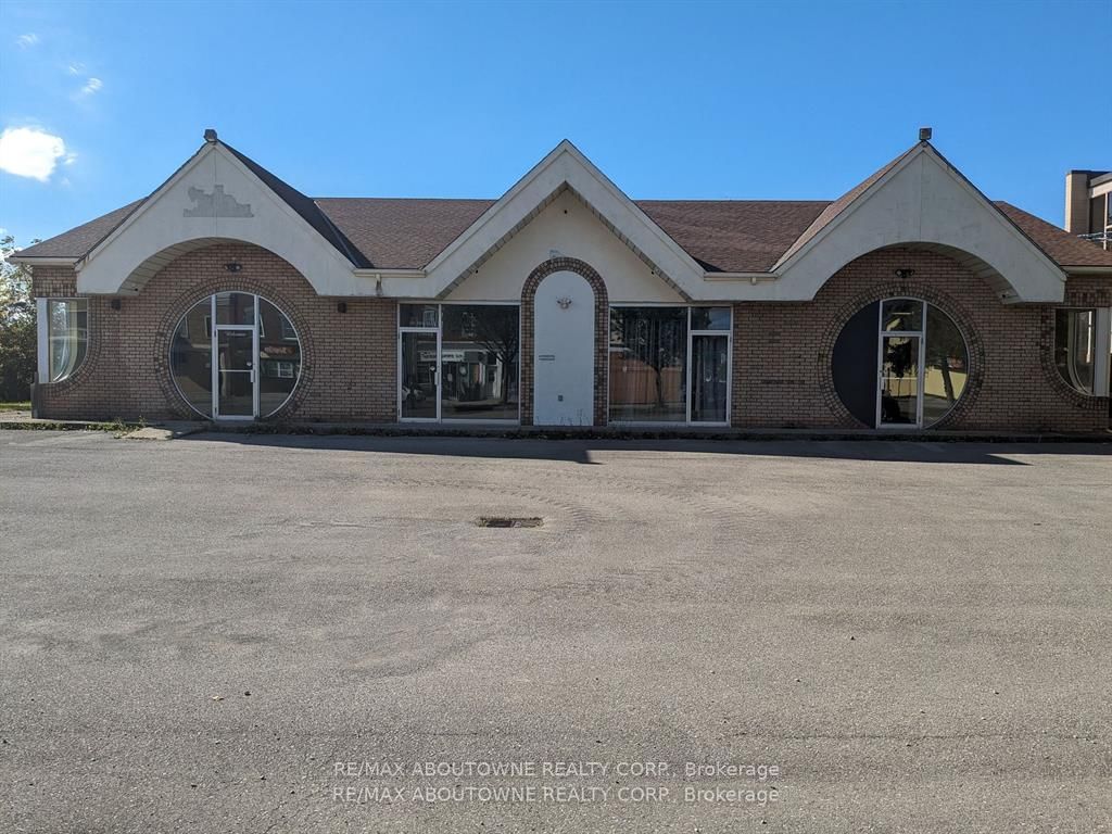 335 King Street Property Photo 1