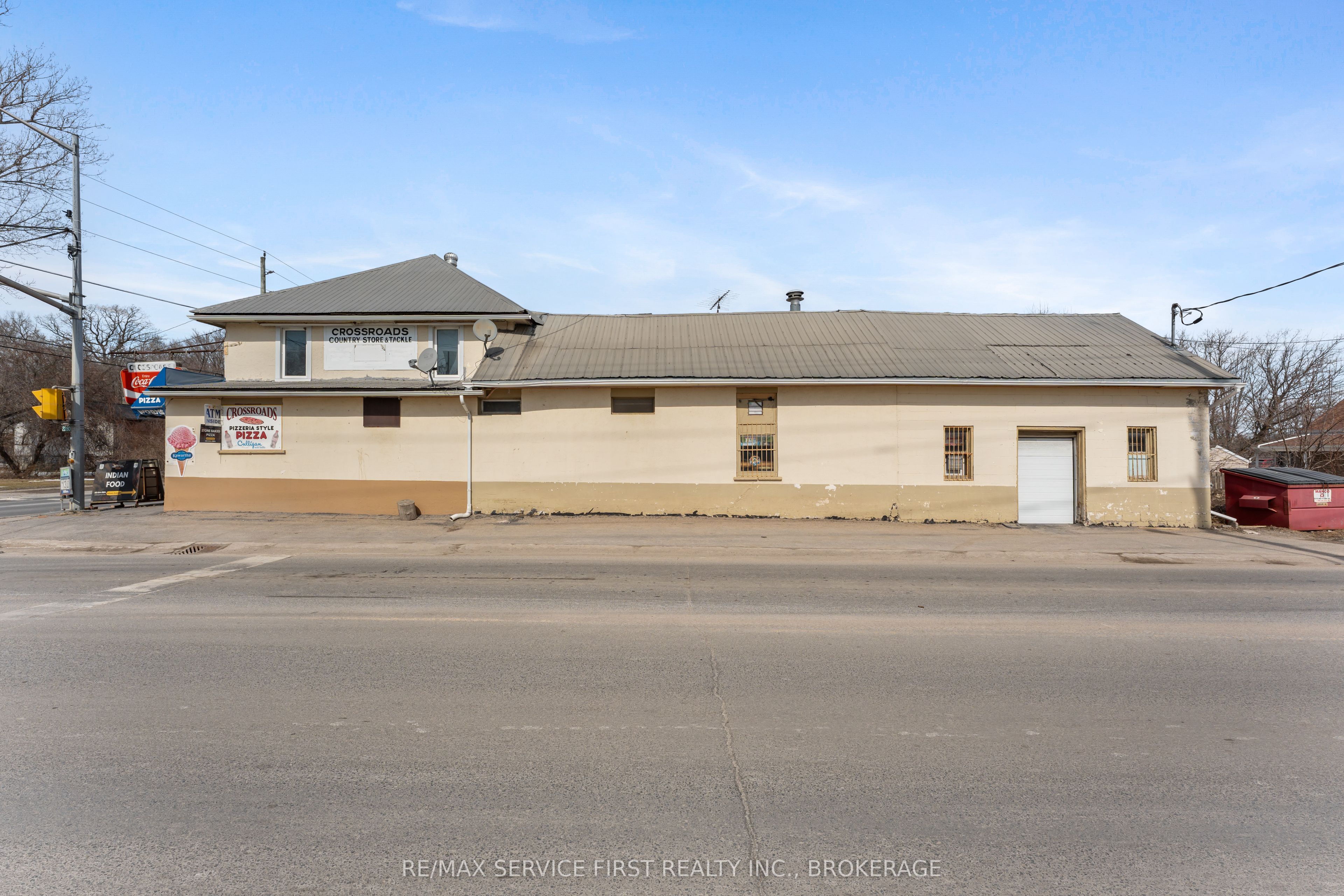 2280 Sydenham Road Property Photo 33