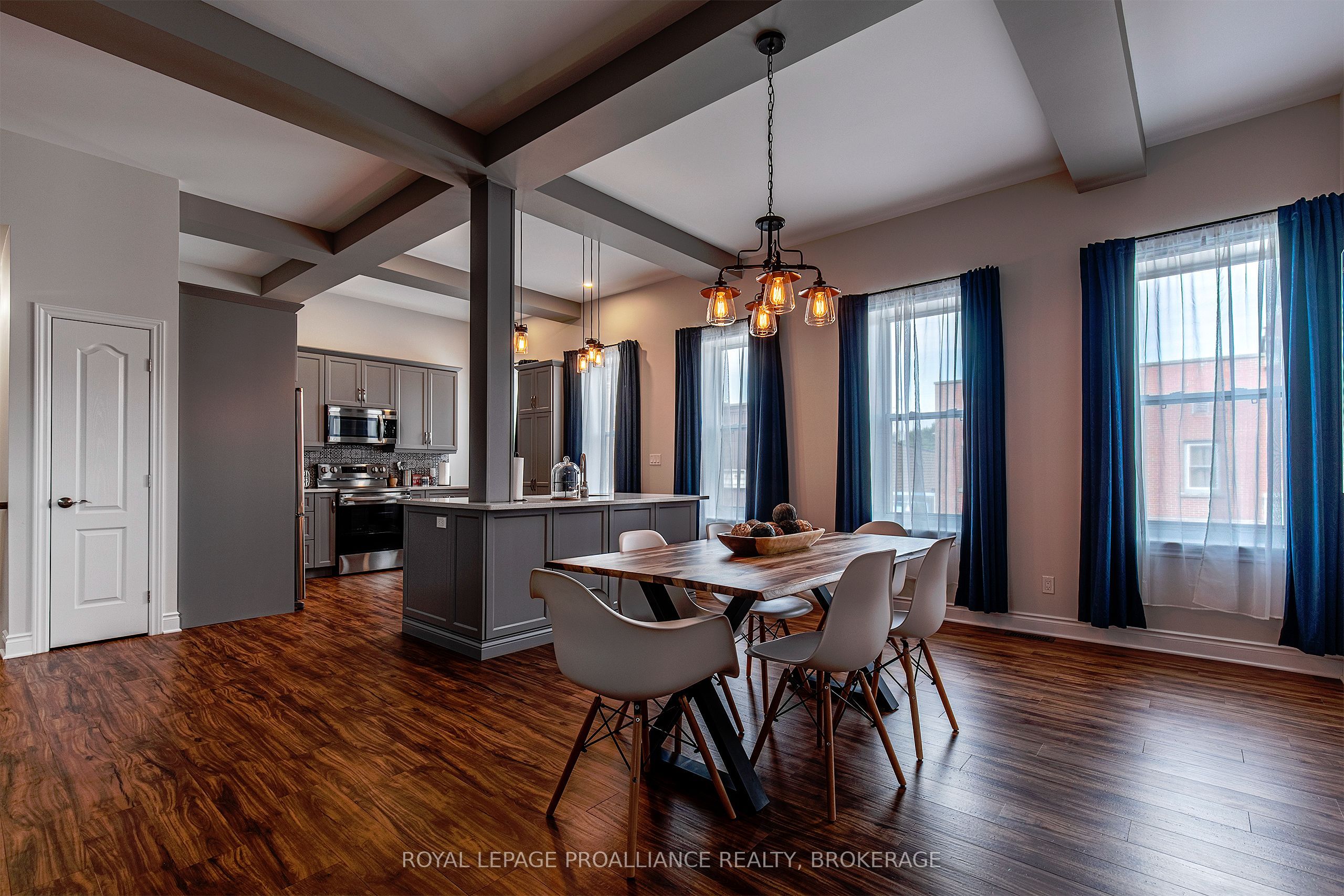 163 King Street Property Photo