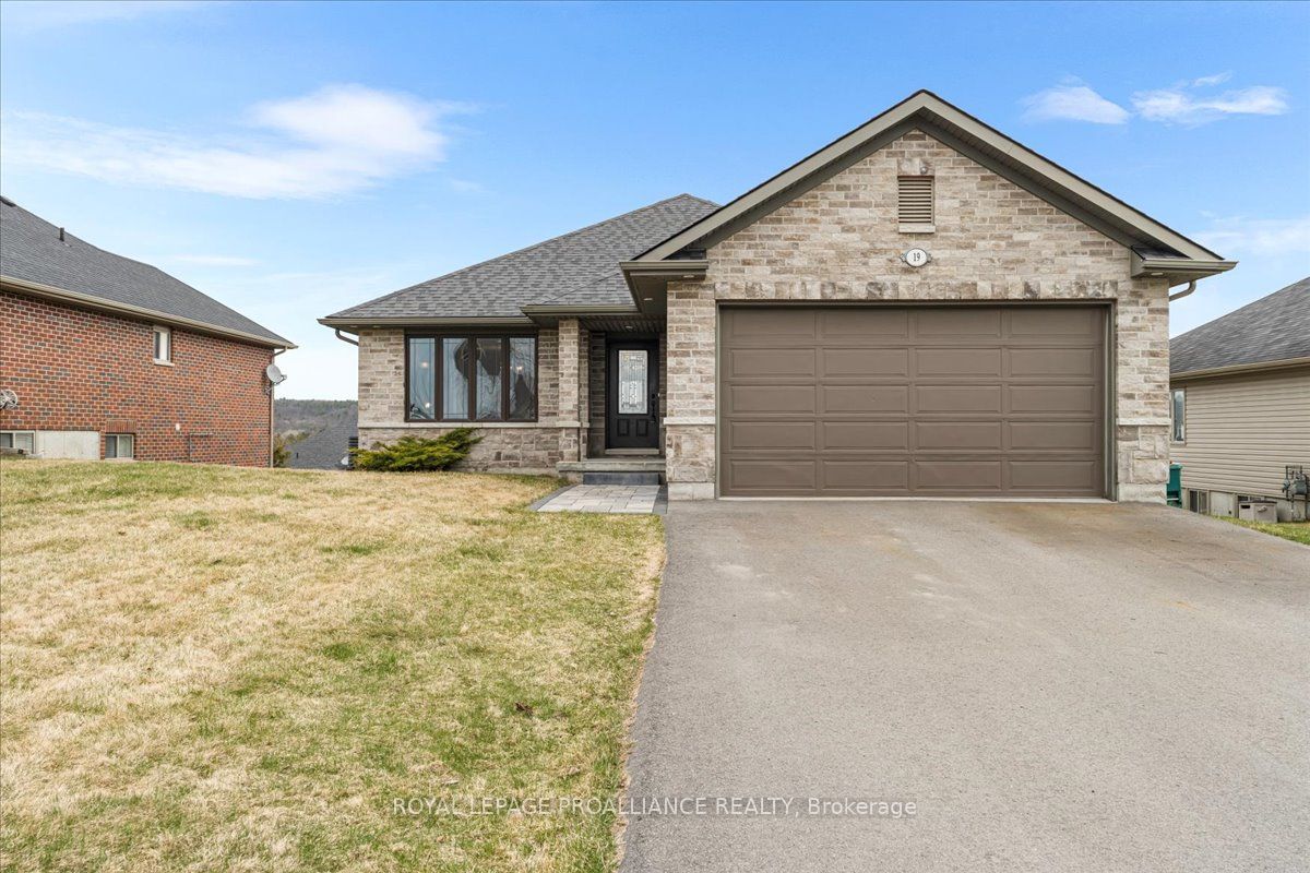 19 Rosewood Drive Property Photo