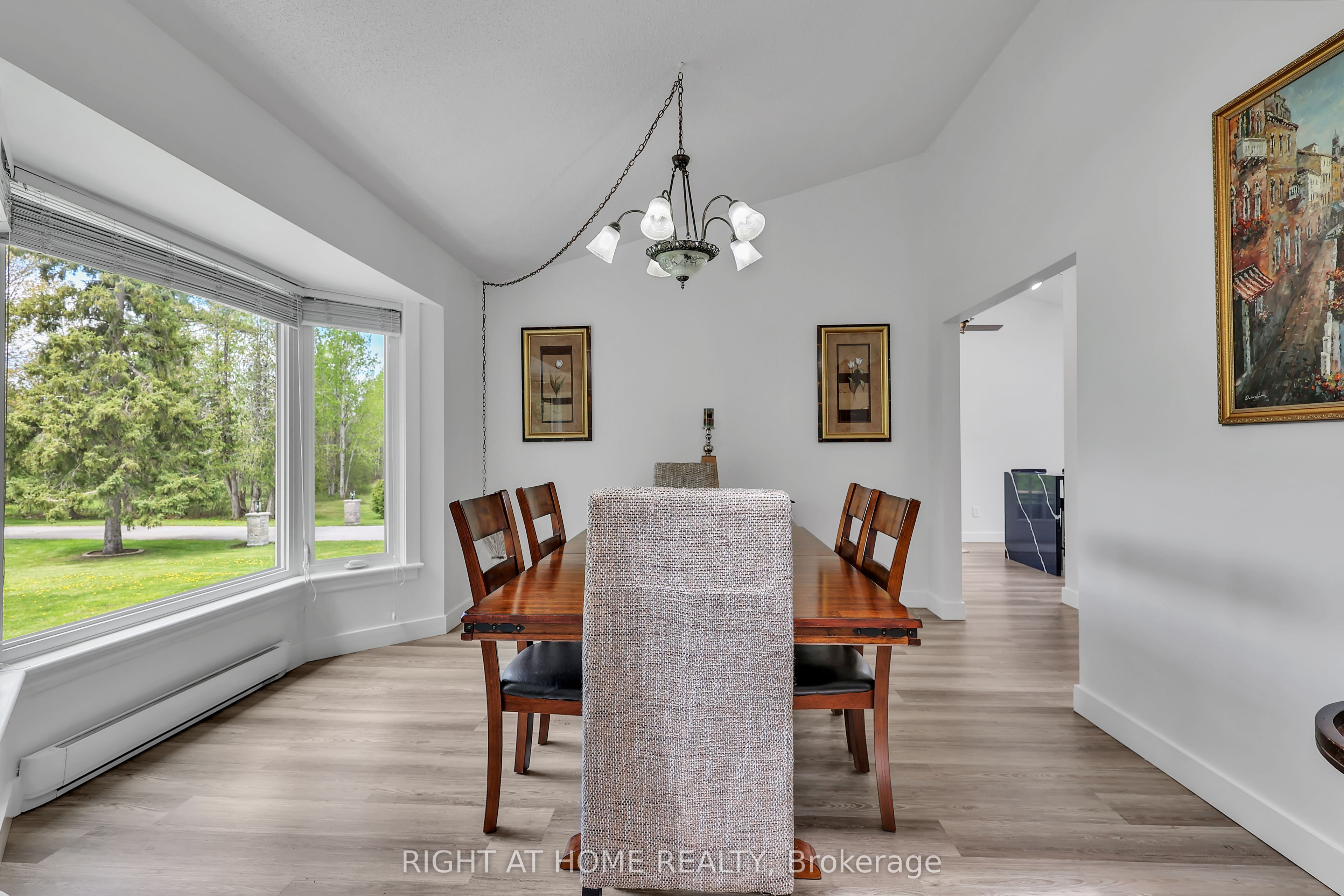 119 Sturgeon Glen Road Property Photo 8