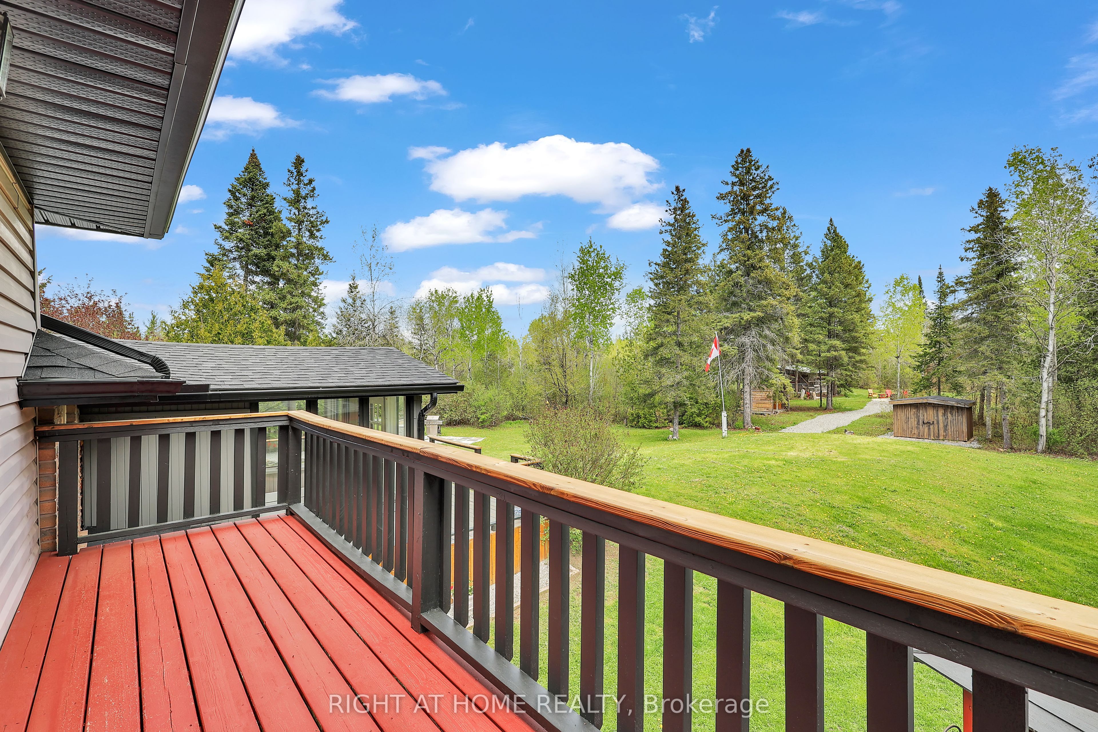 119 Sturgeon Glen Road Property Photo 17