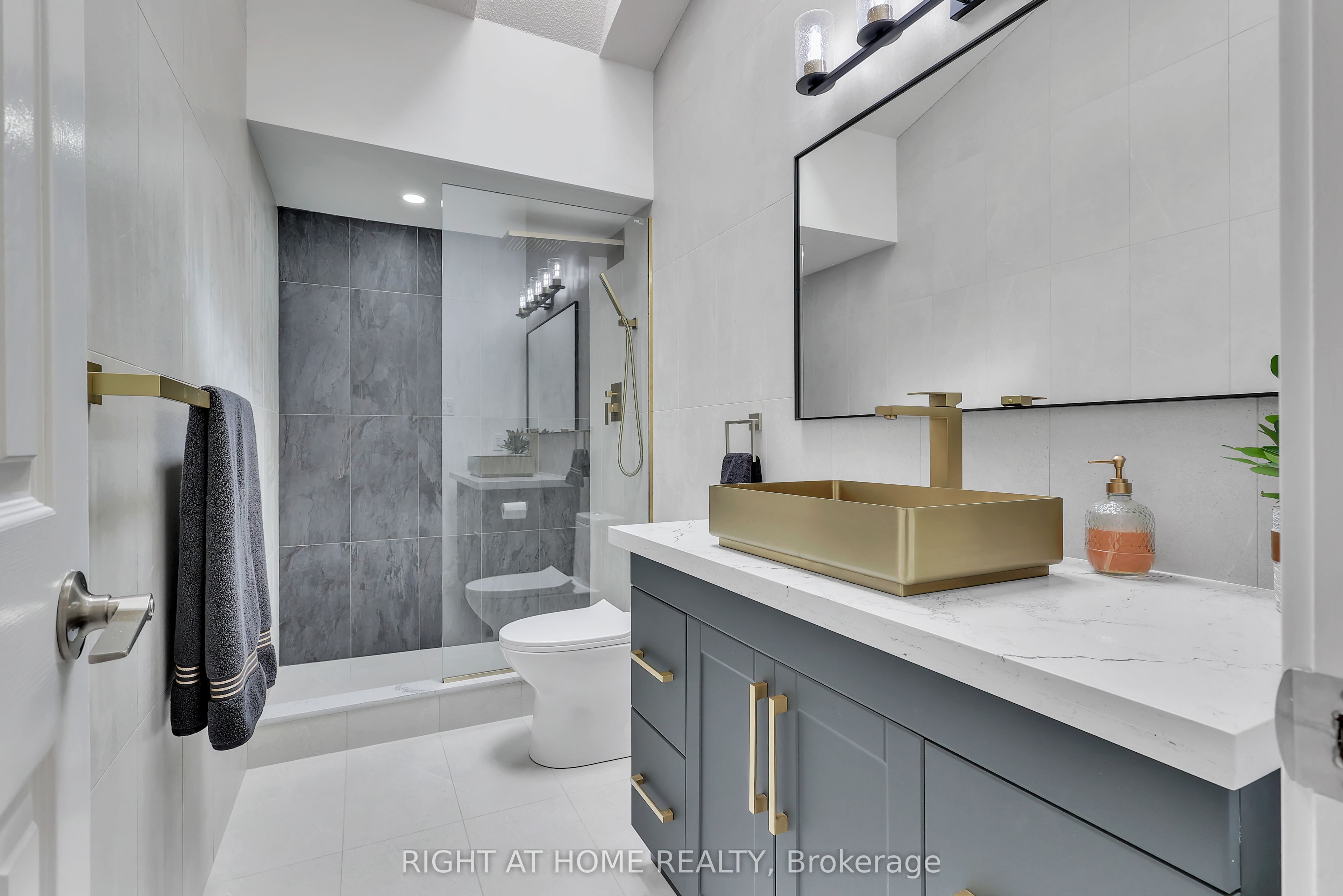 119 Sturgeon Glen Road Property Photo 21