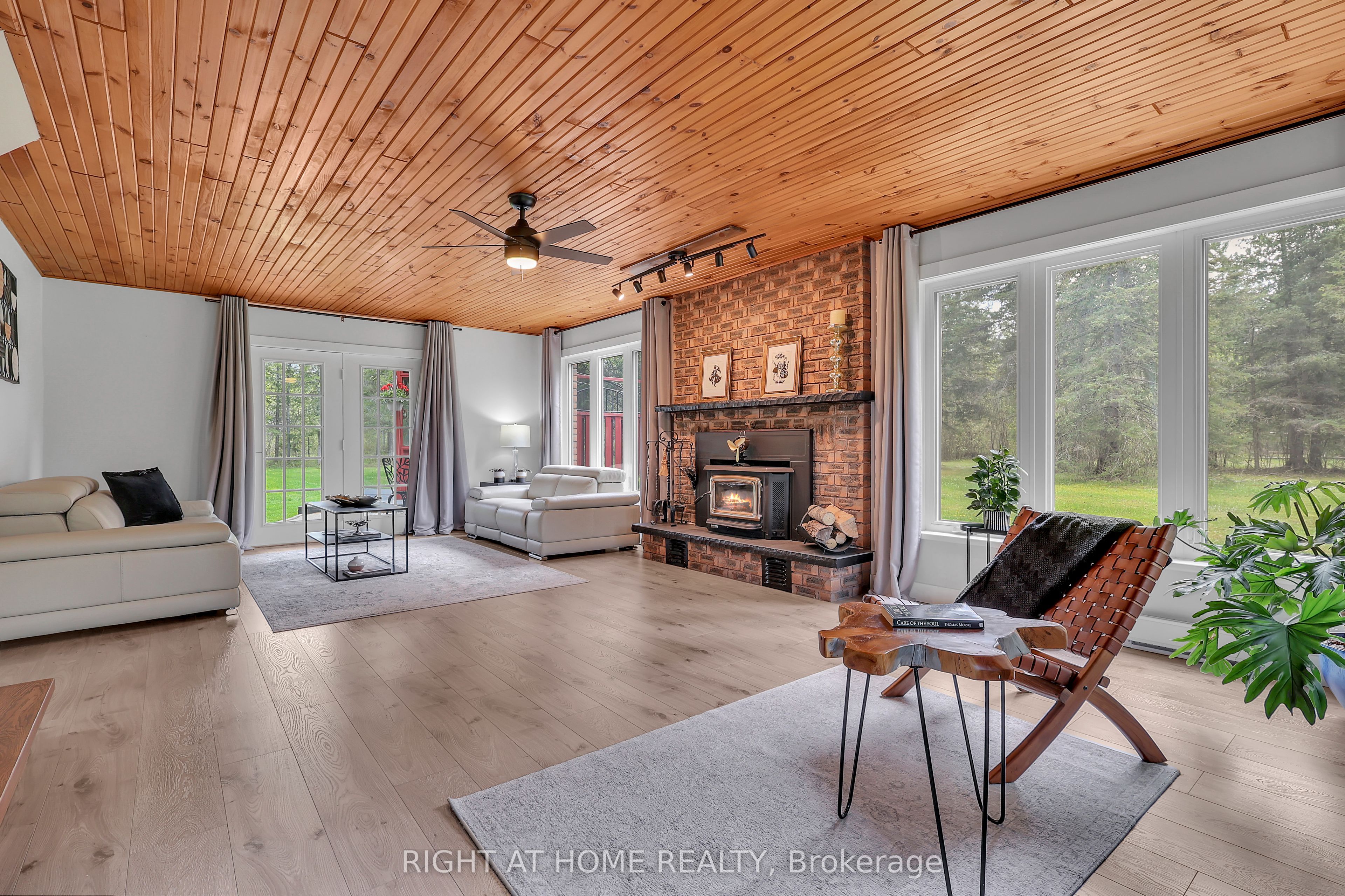 119 Sturgeon Glen Road Property Photo 22