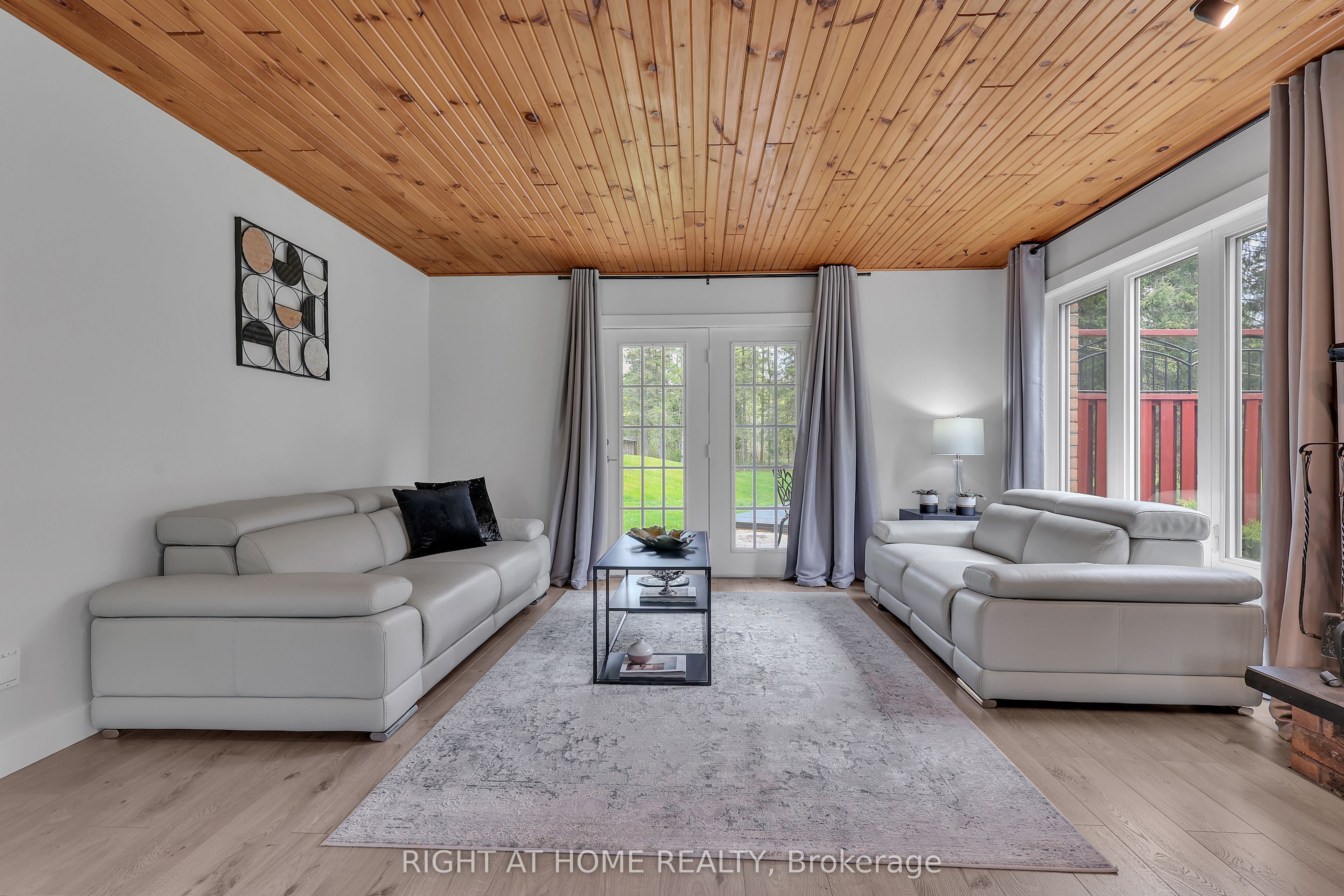 119 Sturgeon Glen Road Property Photo 23