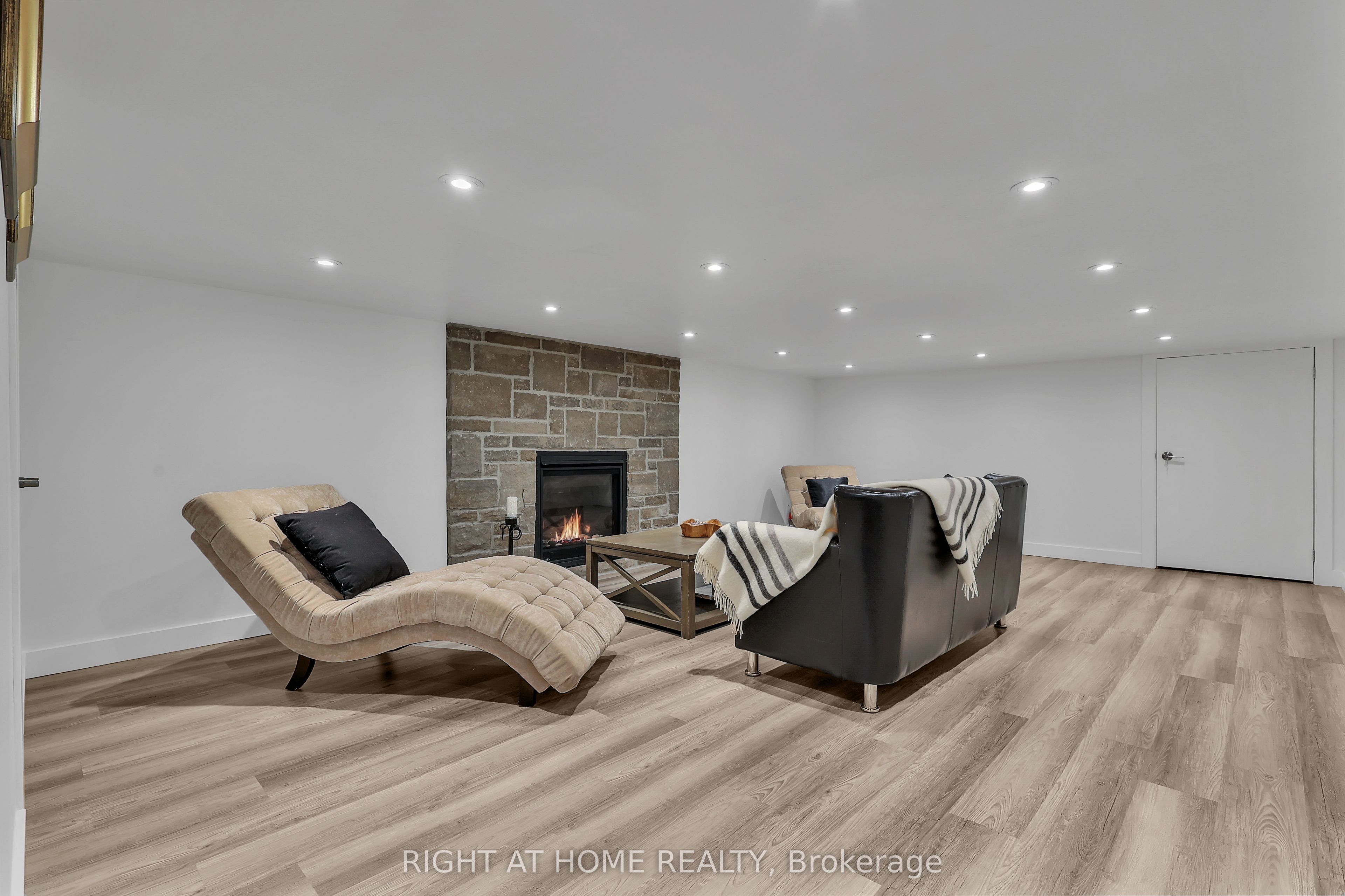 119 Sturgeon Glen Road Property Photo 24